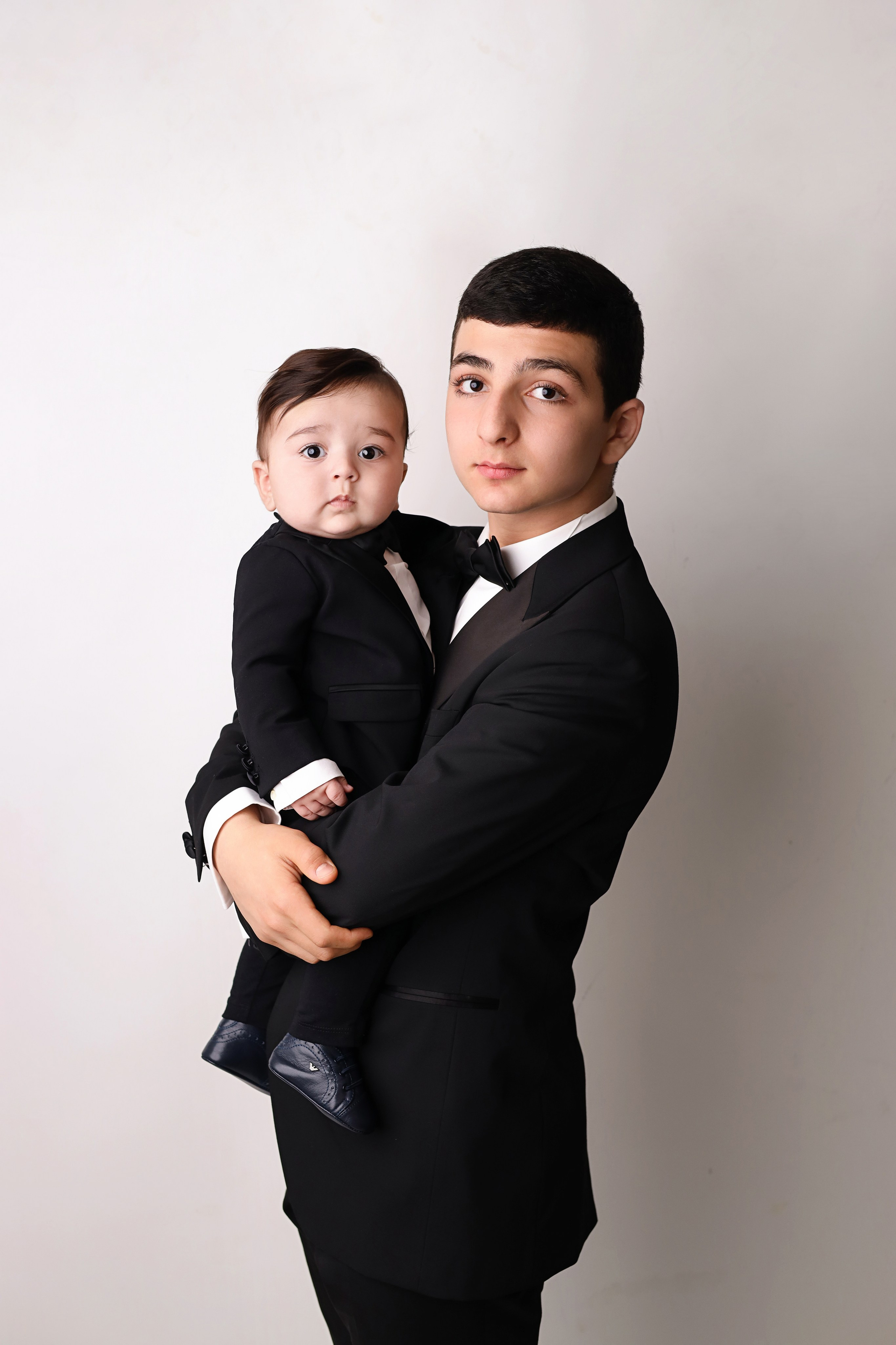 Азнавуру 6 месяцев. Фотограф новорожденных Москва. Ньюборн фотограф Москва