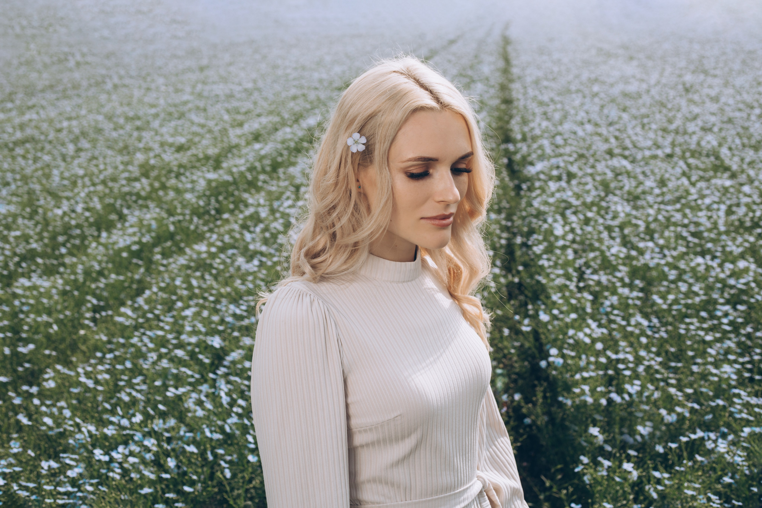 Фотосессия в поле льна. Свадебный и семейный фотограф в Краснодарском крае Мария Данилкина