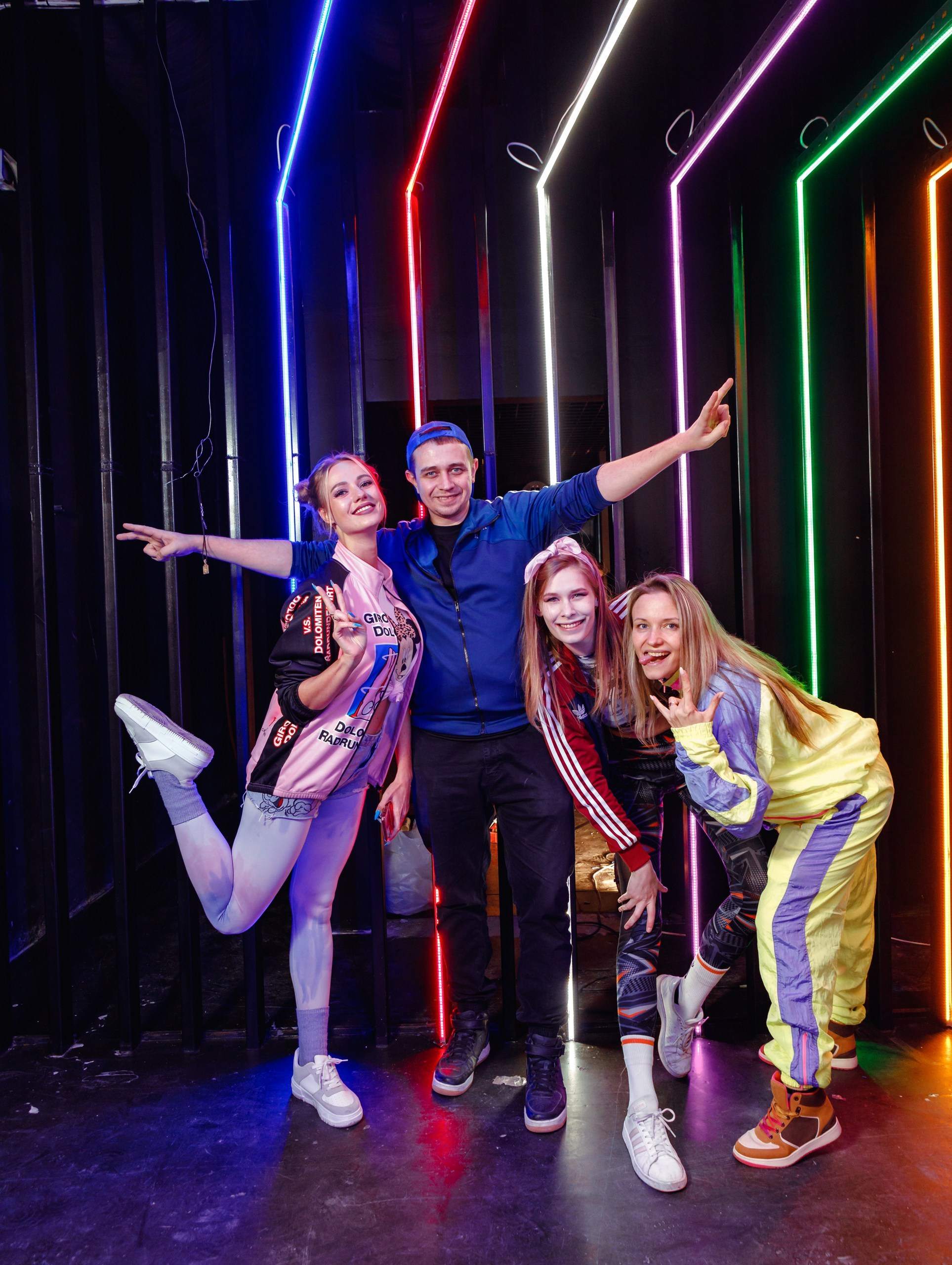 Подготовка к открытию бара Руки ВВЕРХ. Студия коммерческой съемки ХВОЯ