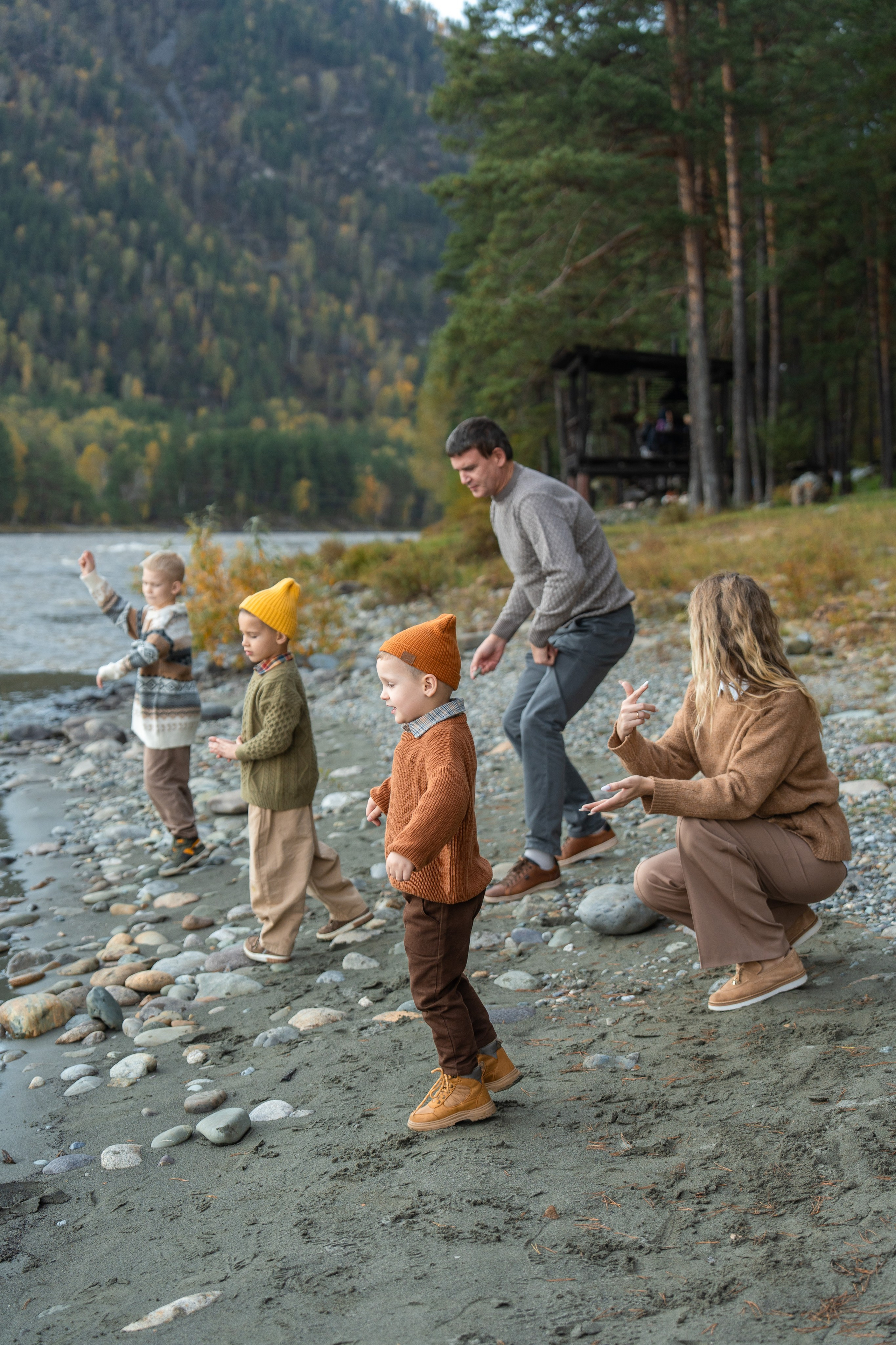 Семейная фотосессия в Москве для большой семьи. Свадебный фотограф в Москве Анна Полушина
