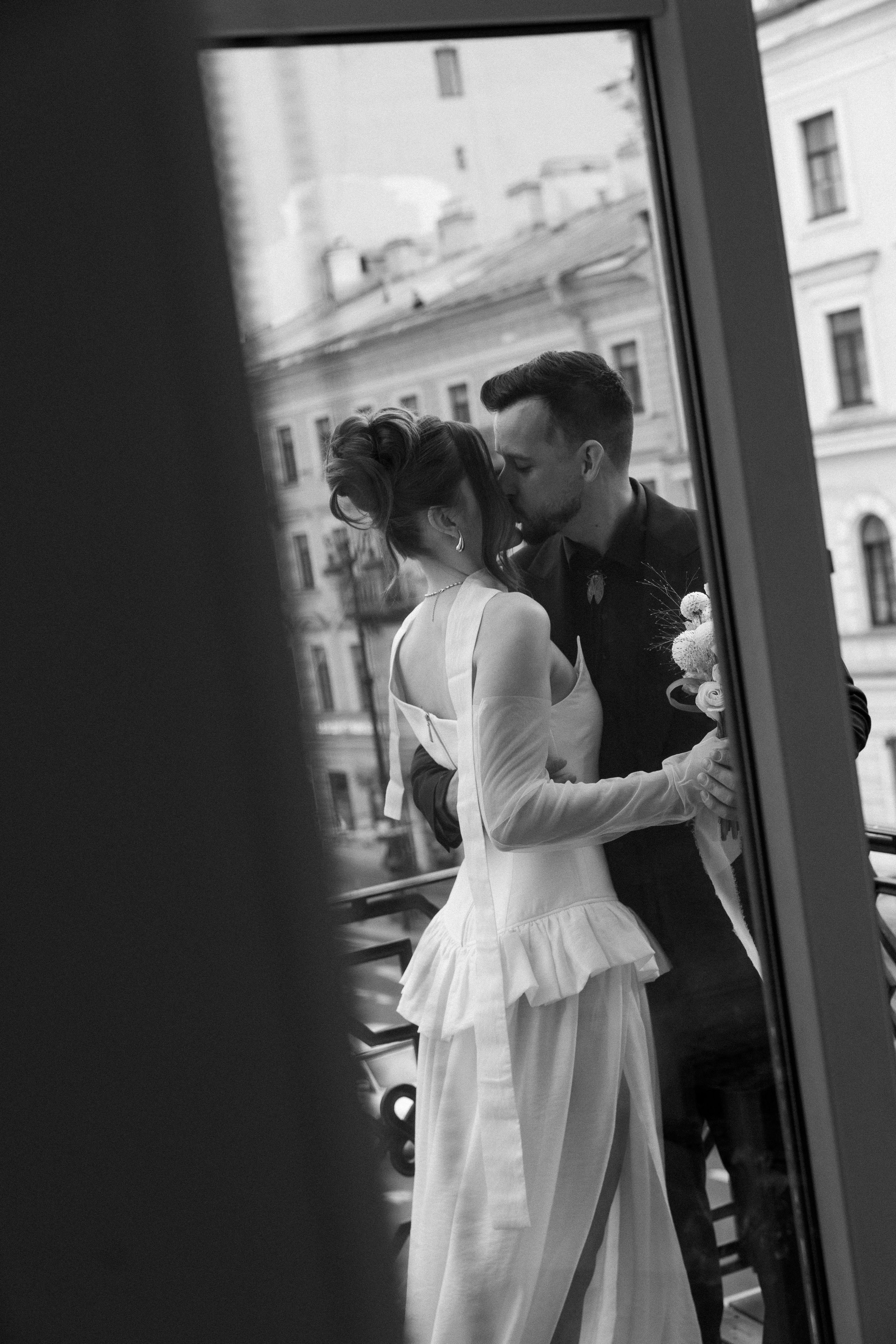 Все начинается с любви. Свадебный фотограф Таня Караисаева