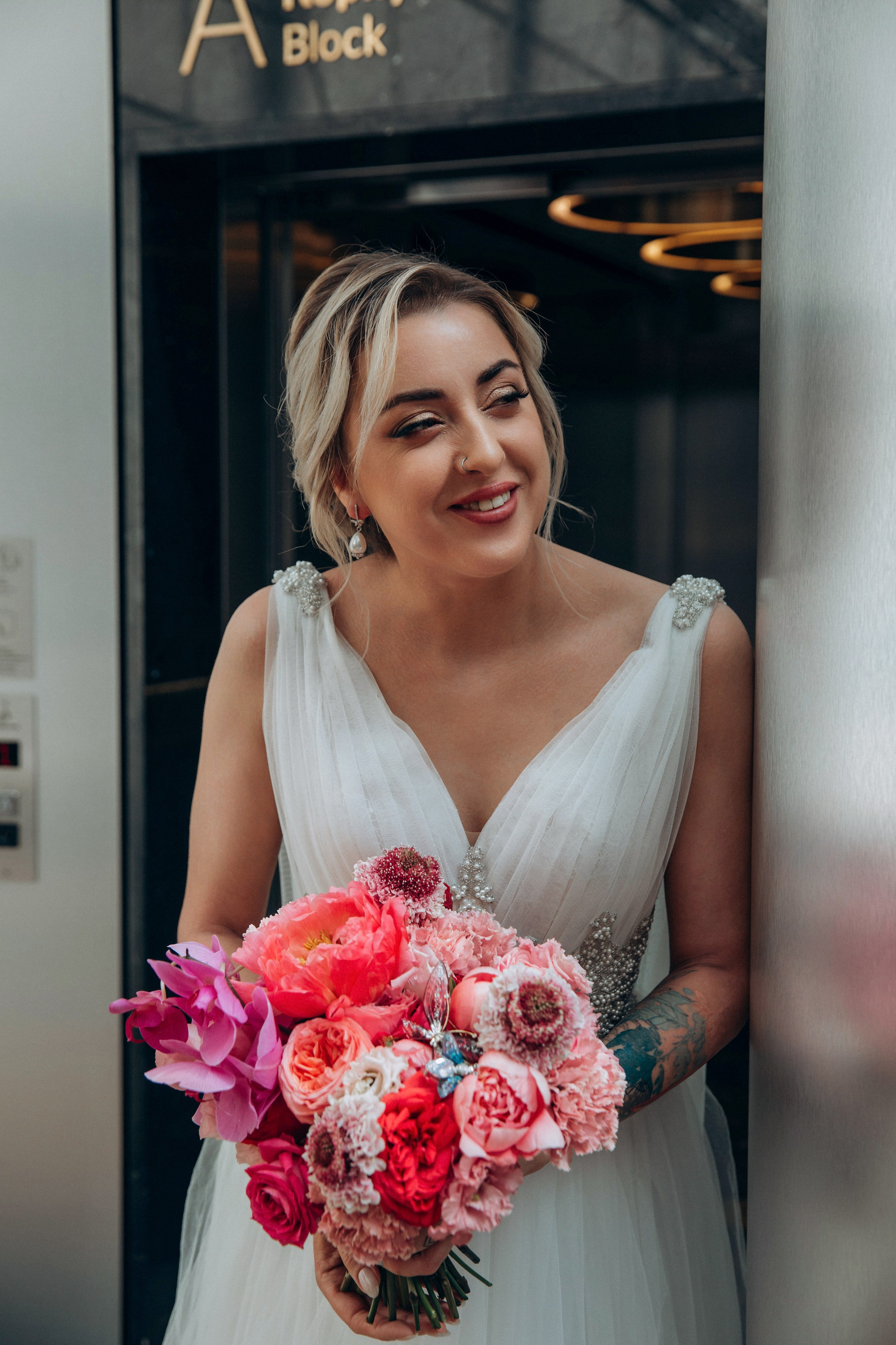 Неоновая свадьба. Свадебный фотограф в Санкт-Петербурге Вика Стукачева