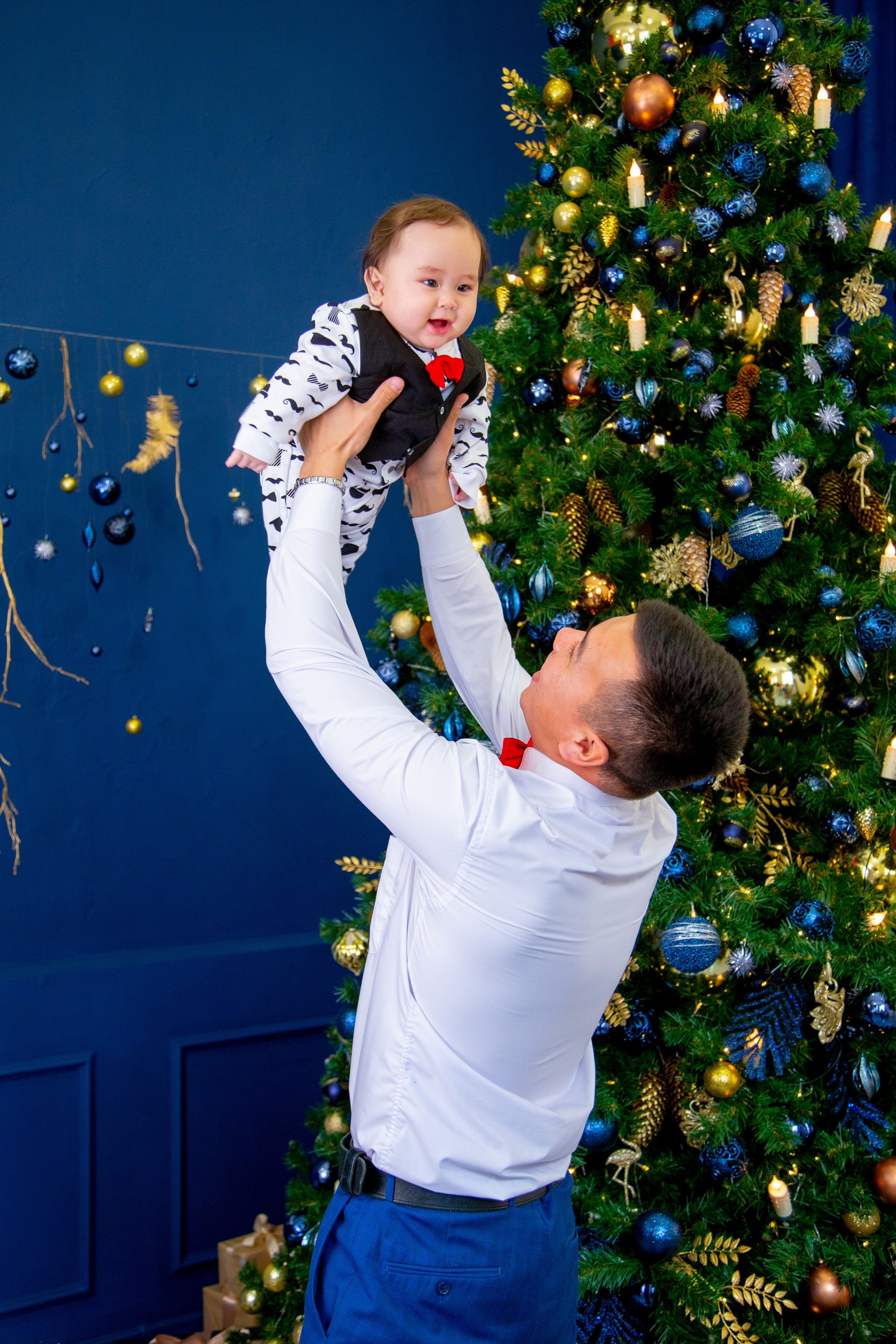 Новогодние фотосессии в Иркутске. Фотограф видеограф Иркутск фото видео студия Алексея Марамзина