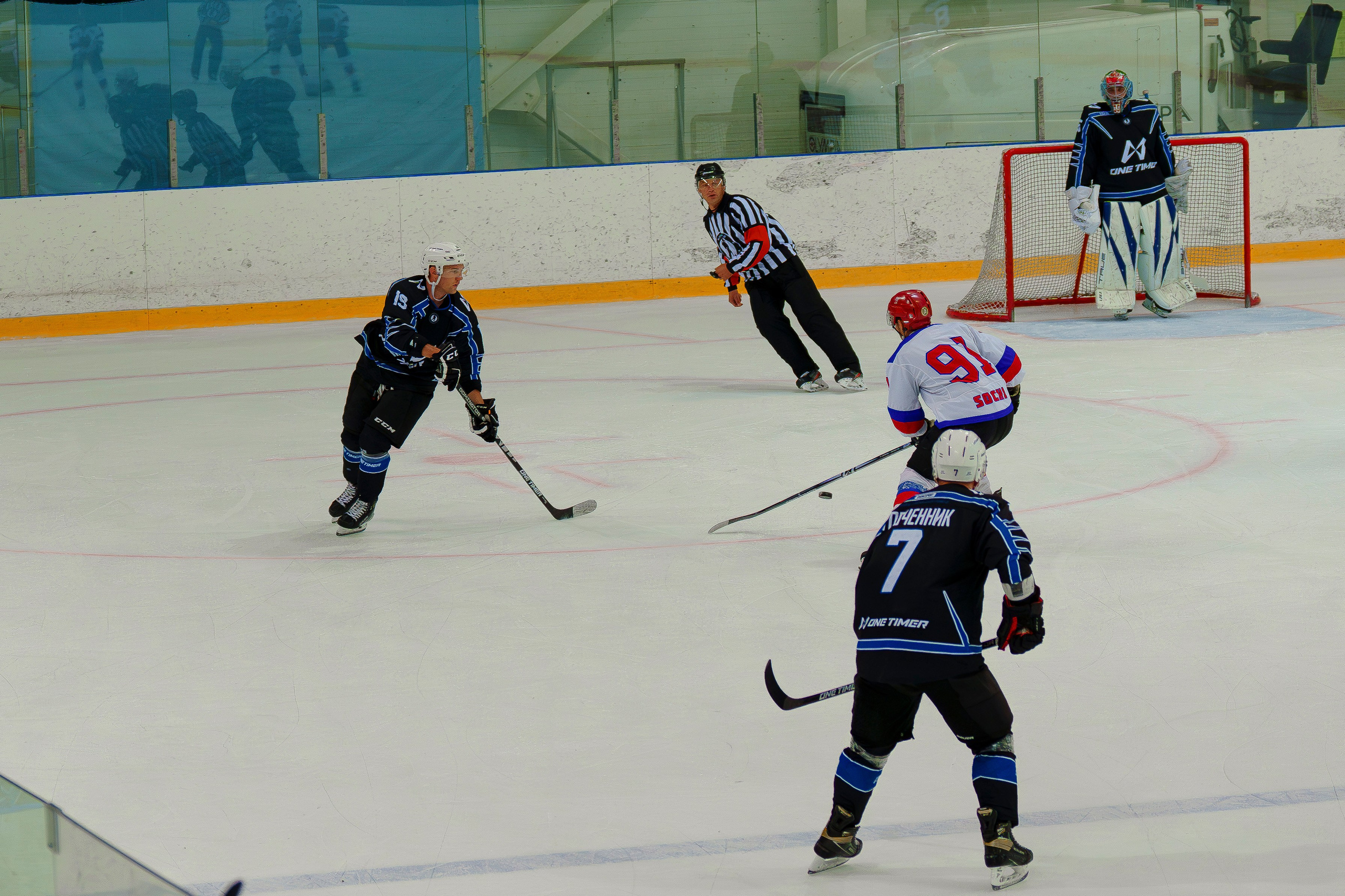 Фотосъемка хоккейных матчей в Сочи. Фотограф видеограф Геннадий Янбаев в Сочи, Краснодаре