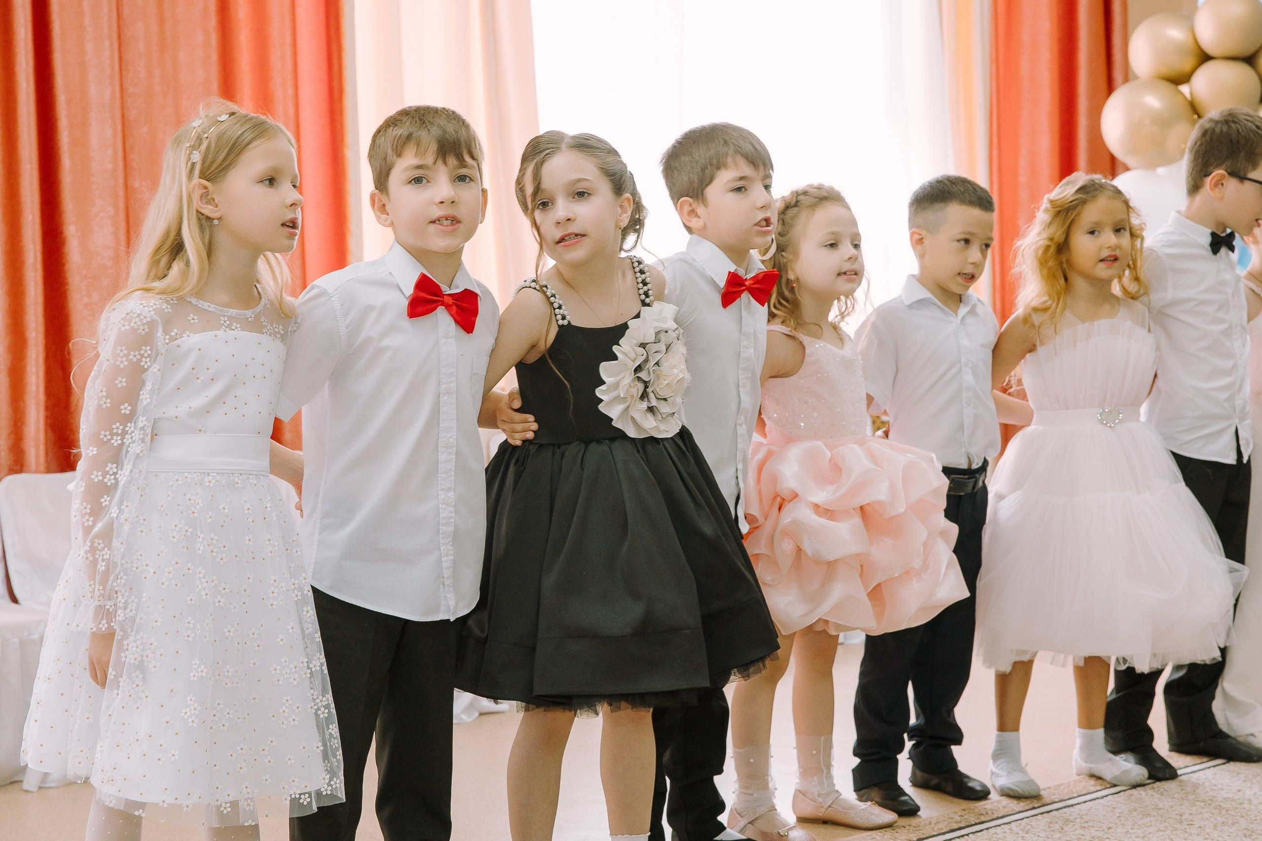 Выпускной в ДС -29. Выпускные альбомы Натальи Бутко: Новороссийск, Анапа, Геленджик