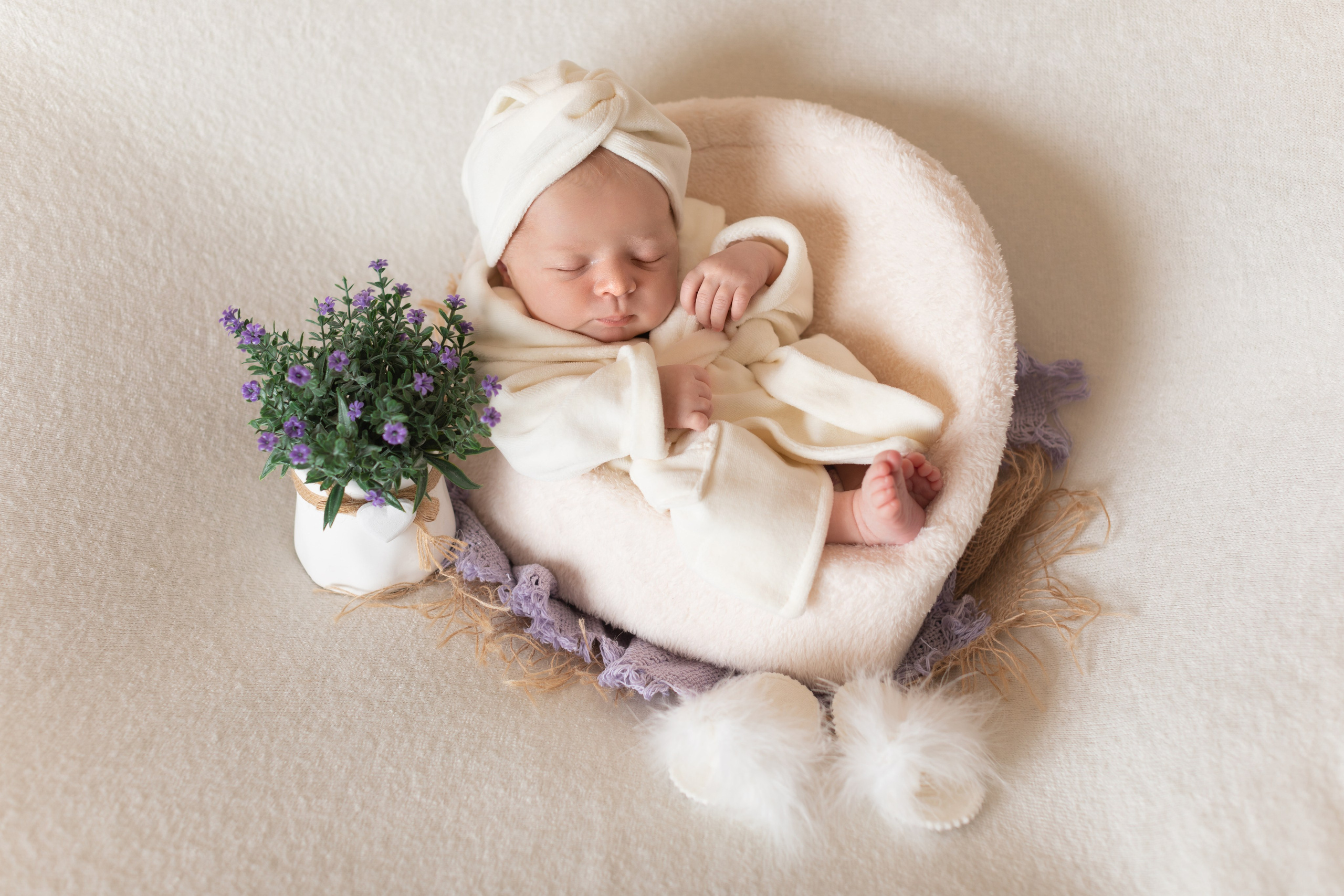 PH @bestmoments_newborn. Retoucher Aleksmokh