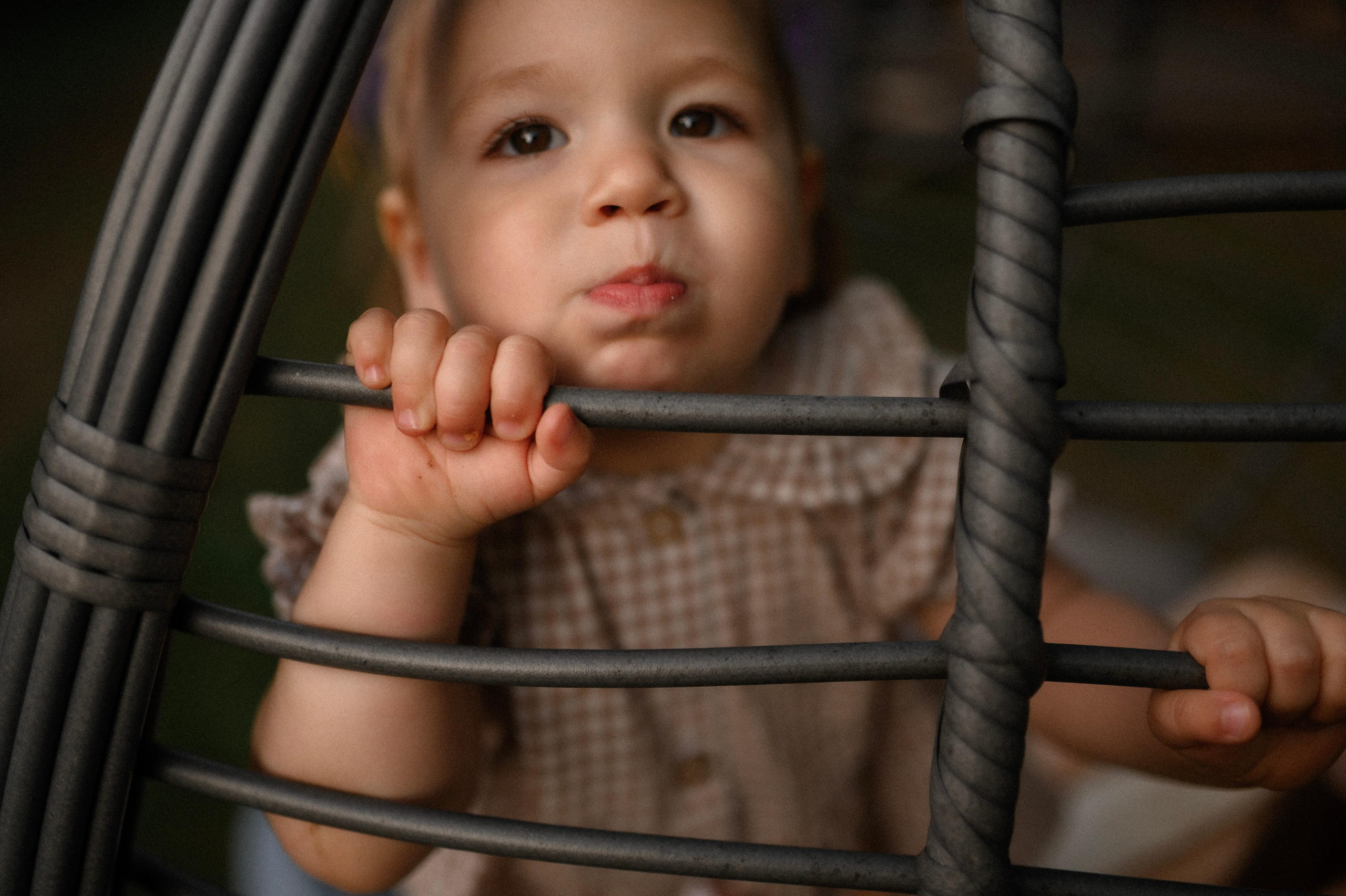 Надя и Алиса в ресторане Кедр. Семейный и свадебный lifestyle-фотограф в Москве Мария Петрова