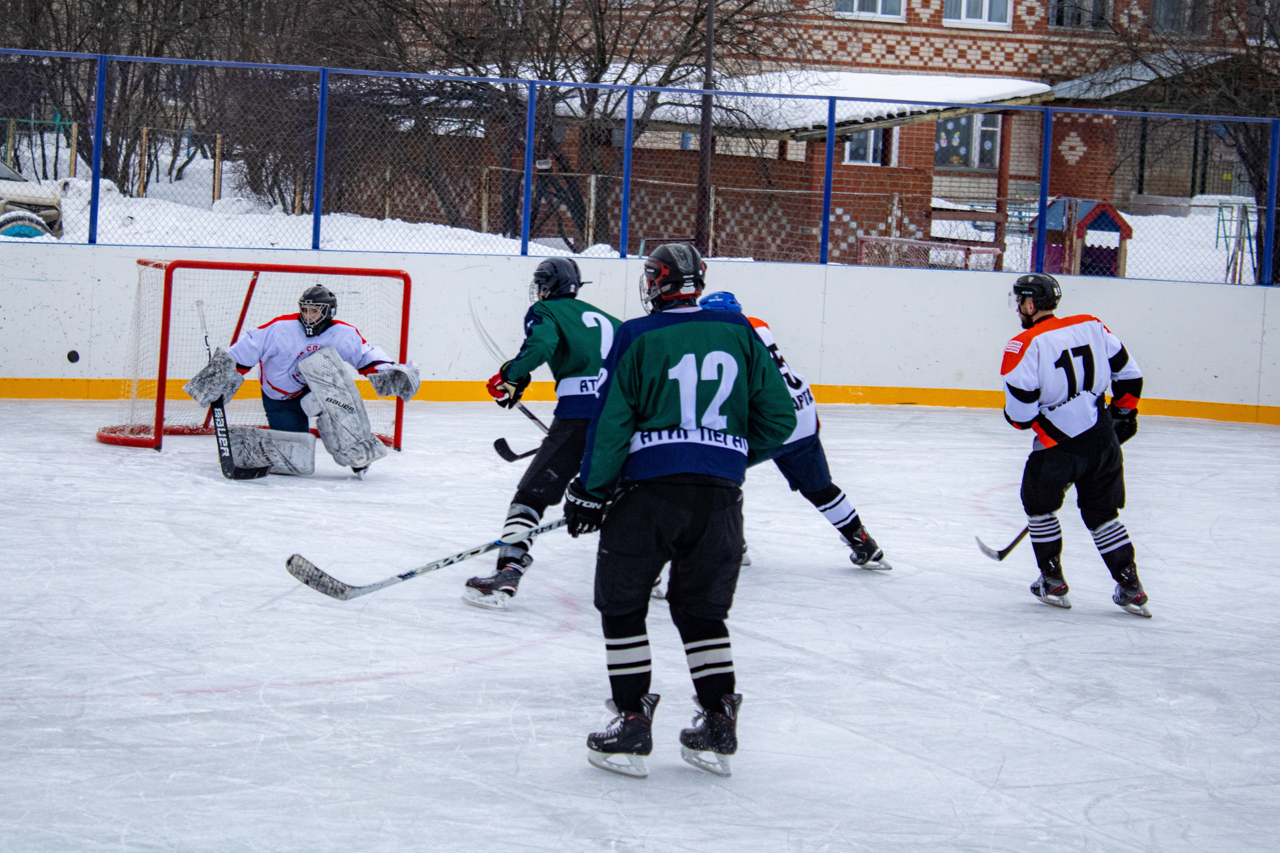 Хоккей г.п Атиг-г.Нижние Серги