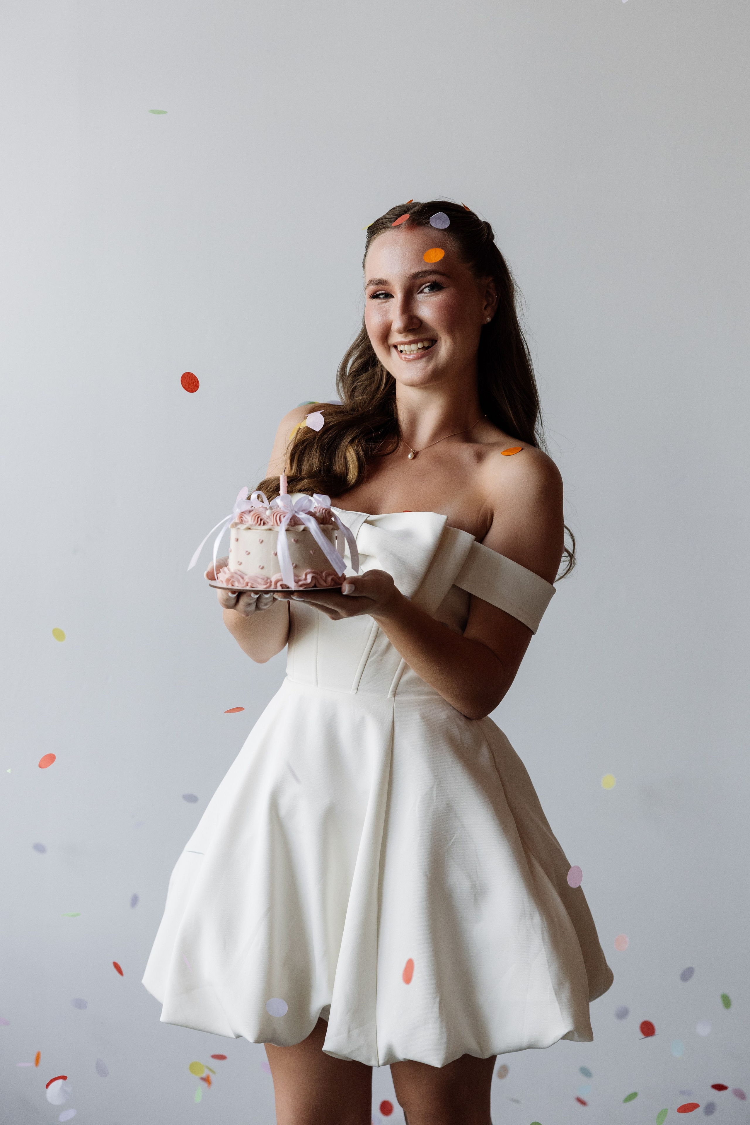 Арине 18. Свадебный фотограф