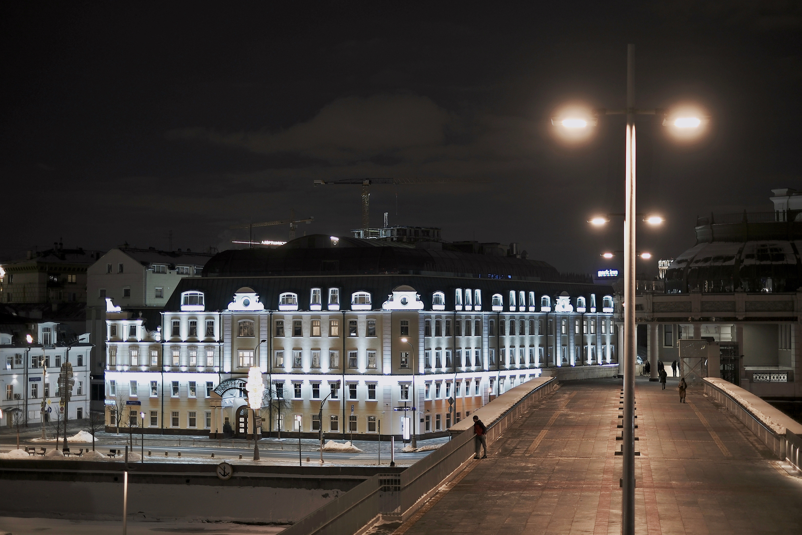 Дом культуры ГЭС-2. Авто и мотоспорт — фотограф Антон Медведев iCoguar