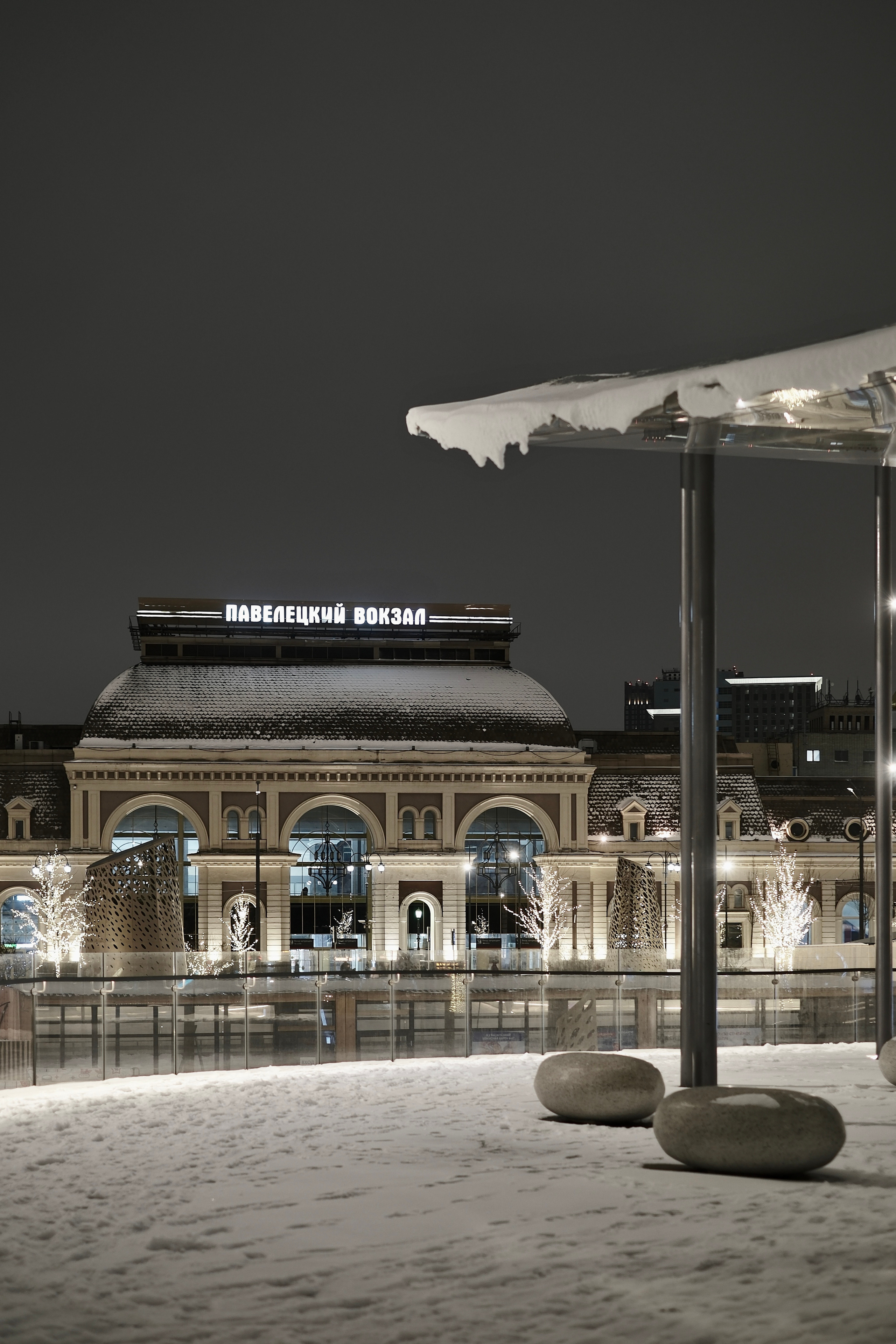 Площадь Павелецкого вокзала. Авто и мотоспорт — фотограф Антон Медведев iCoguar
