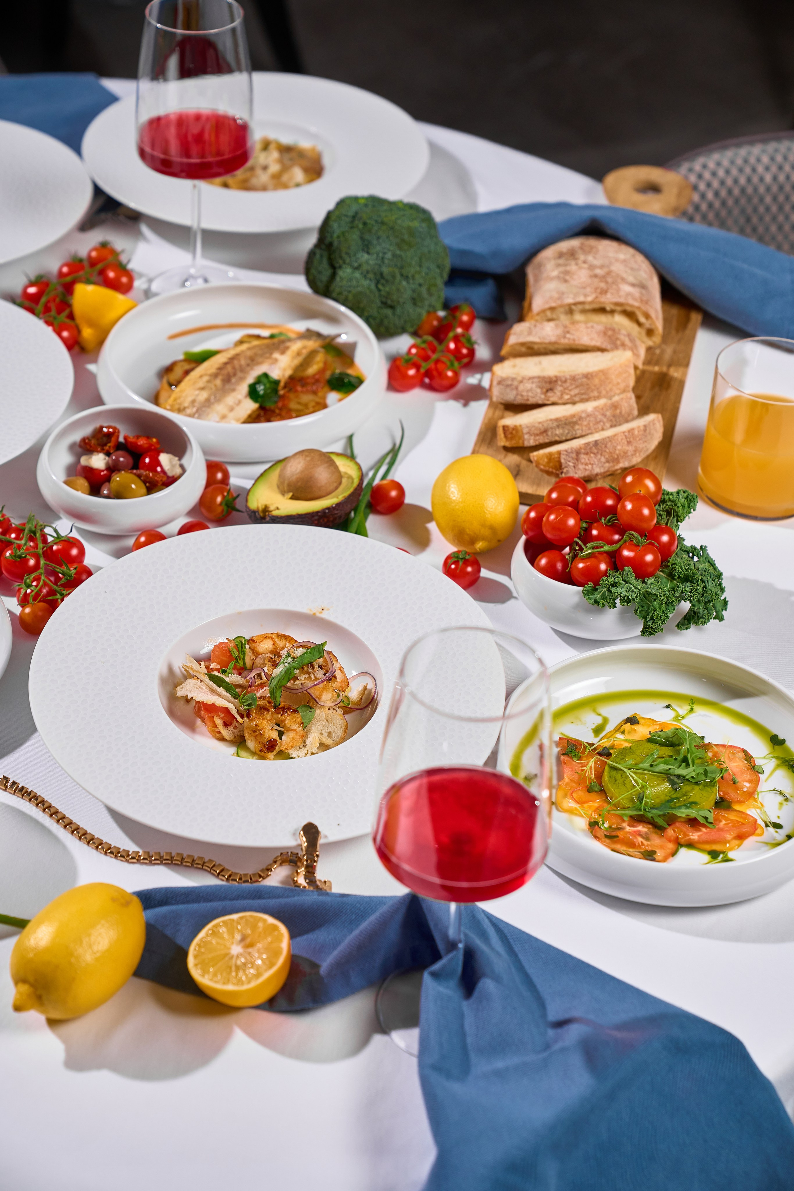 COSMOS ITALY — СЪЕМКА МЕНЮ