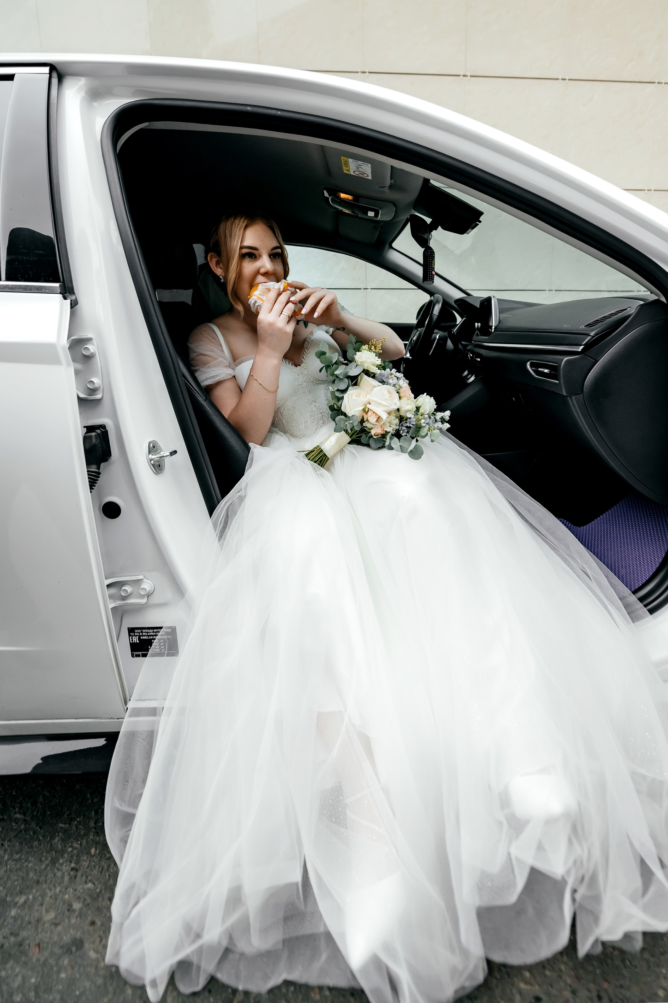 Свадьба в Усадьбе Гребнево, Щелково. Свадебный и семейный фотограф Виктория Носачёва. Щелково, Москва и МО