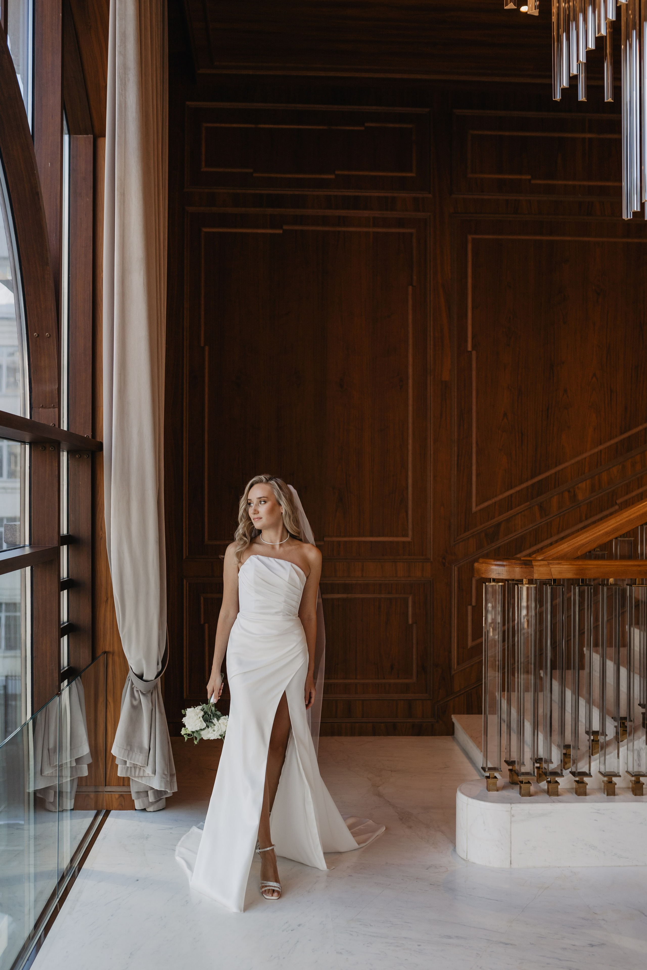 свадебная фотосессия в отеле Marriott Imperial Plaza