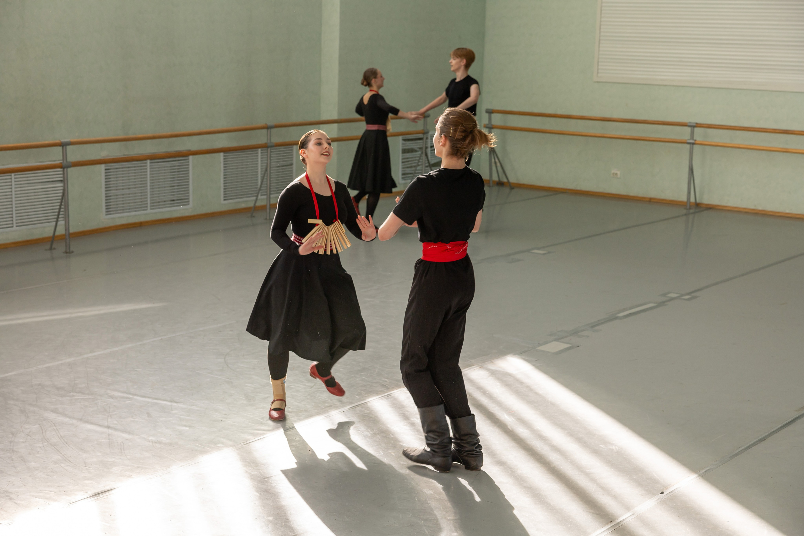 Открытый урок в студии народного танца «Славянский лик». Фотограф в Серпухове Наталья Руденко