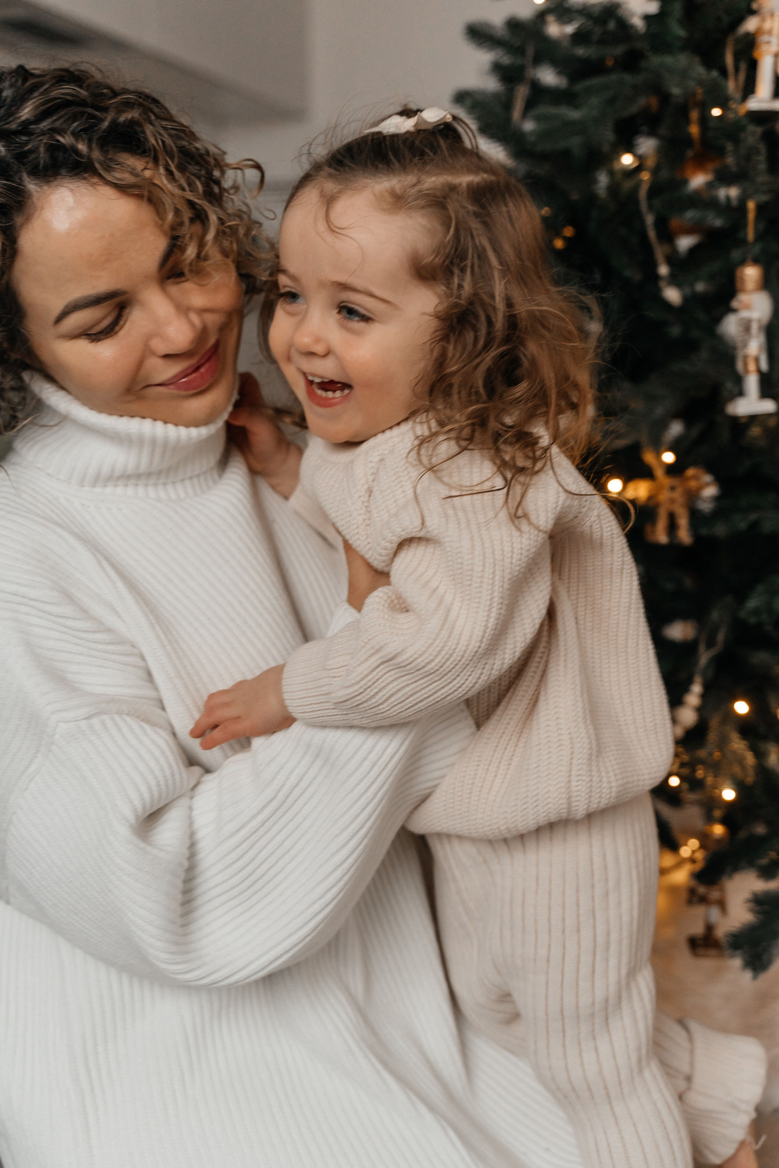 Максим, Катя, Лена и Ева. Волик Мария