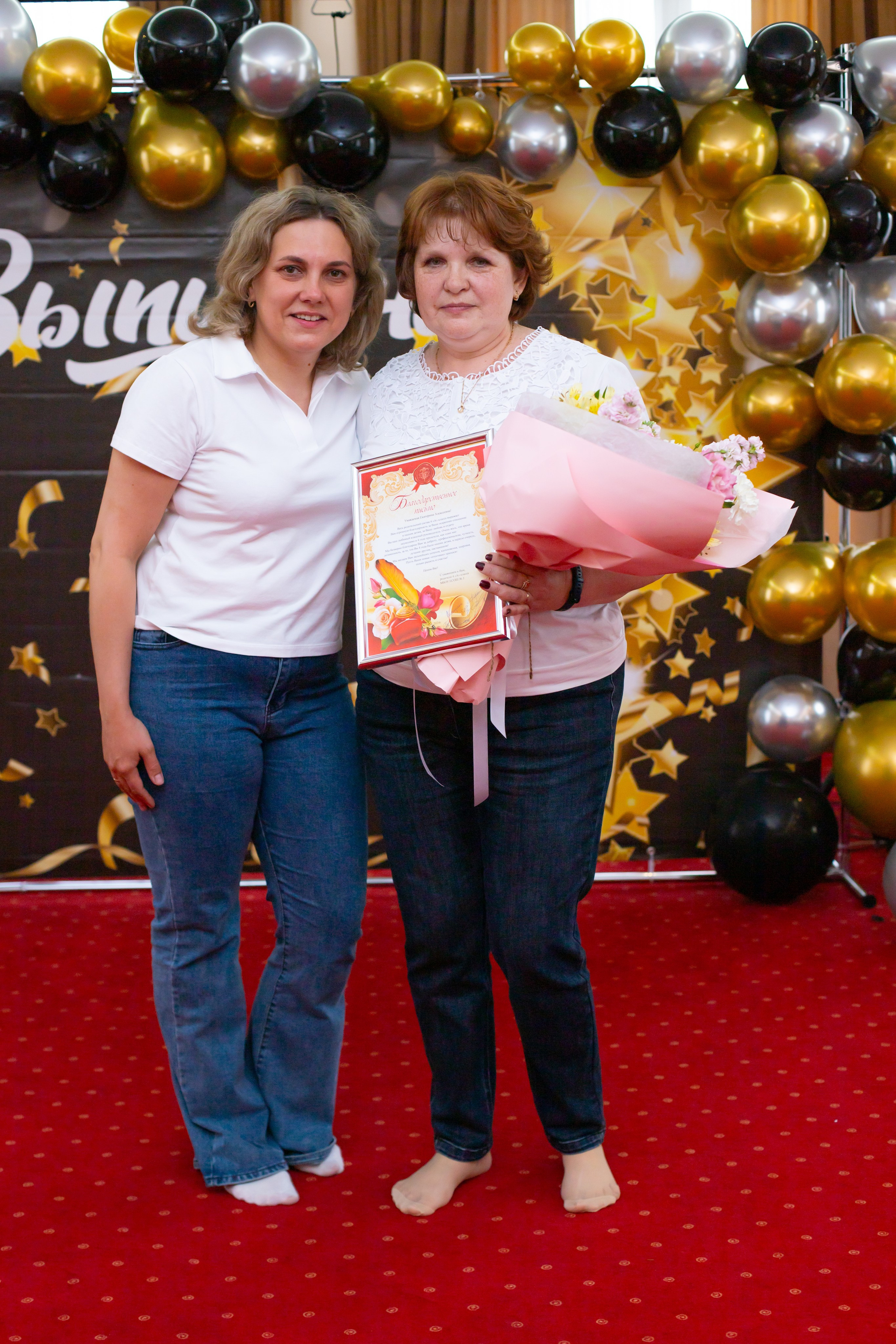 Выпускной 4 класс. Фотосессия под любой запрос в Красноярске. т+79237847111