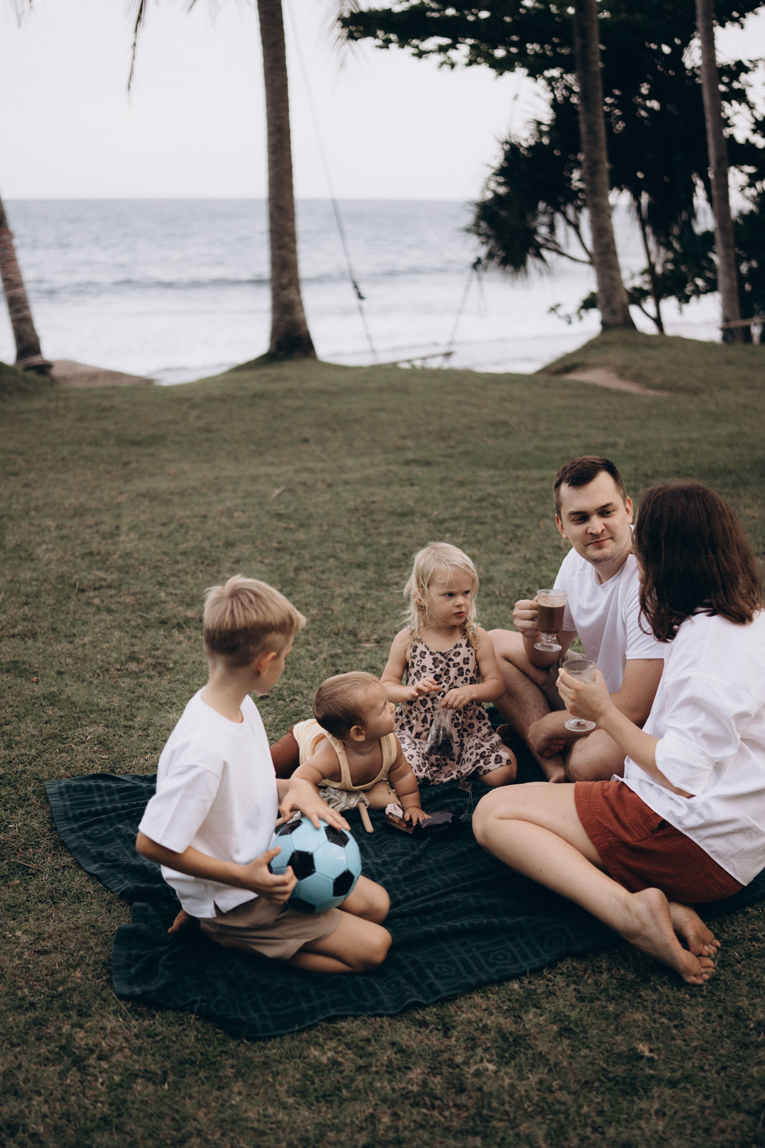 Антон, Галя, Саша, Алина и Артем. Olga Antipova — photographer