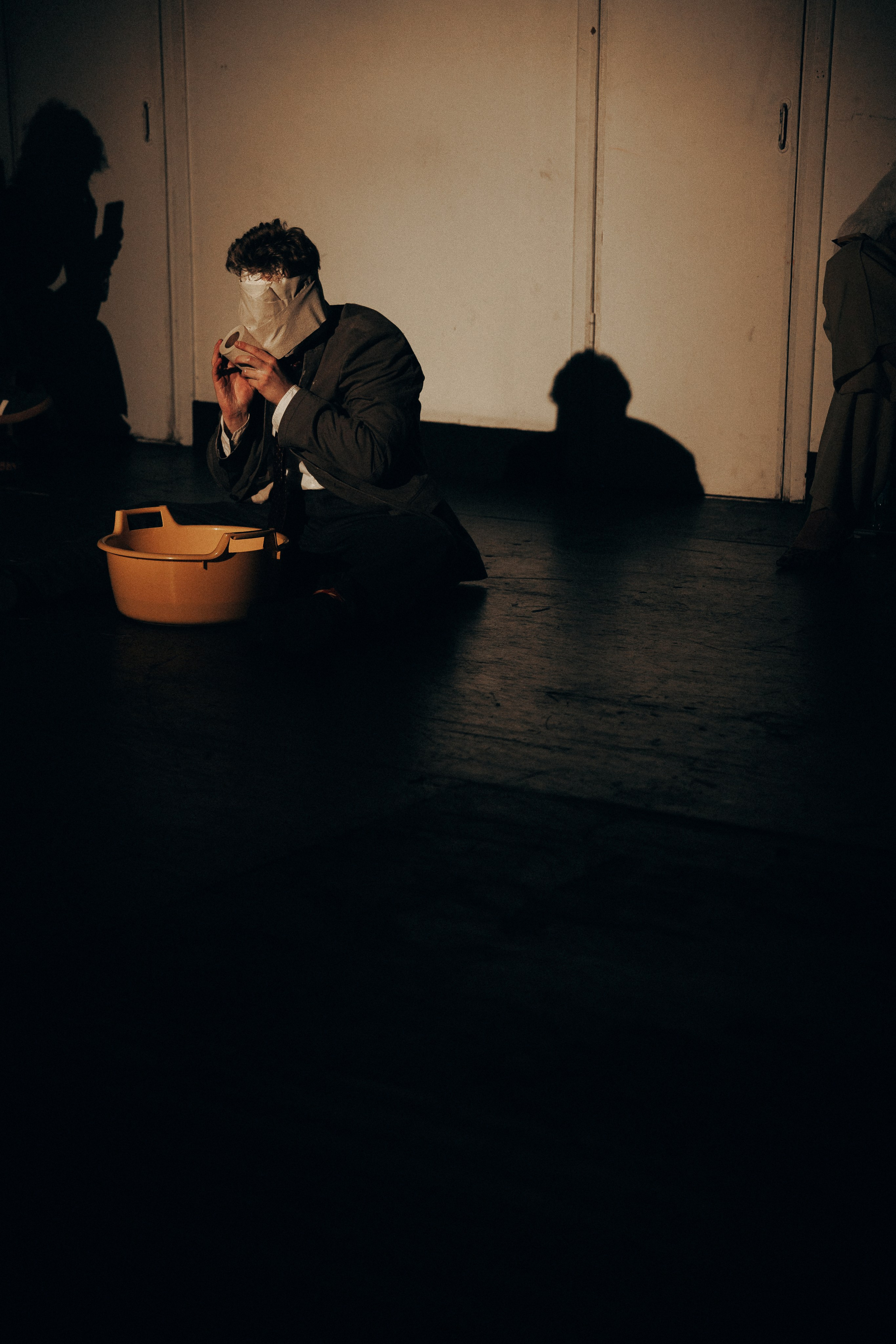 «Продаются детские ботиночки, неношенные». Профессиональный фотограф в Санкт-Петербурге Александр Волосенцев