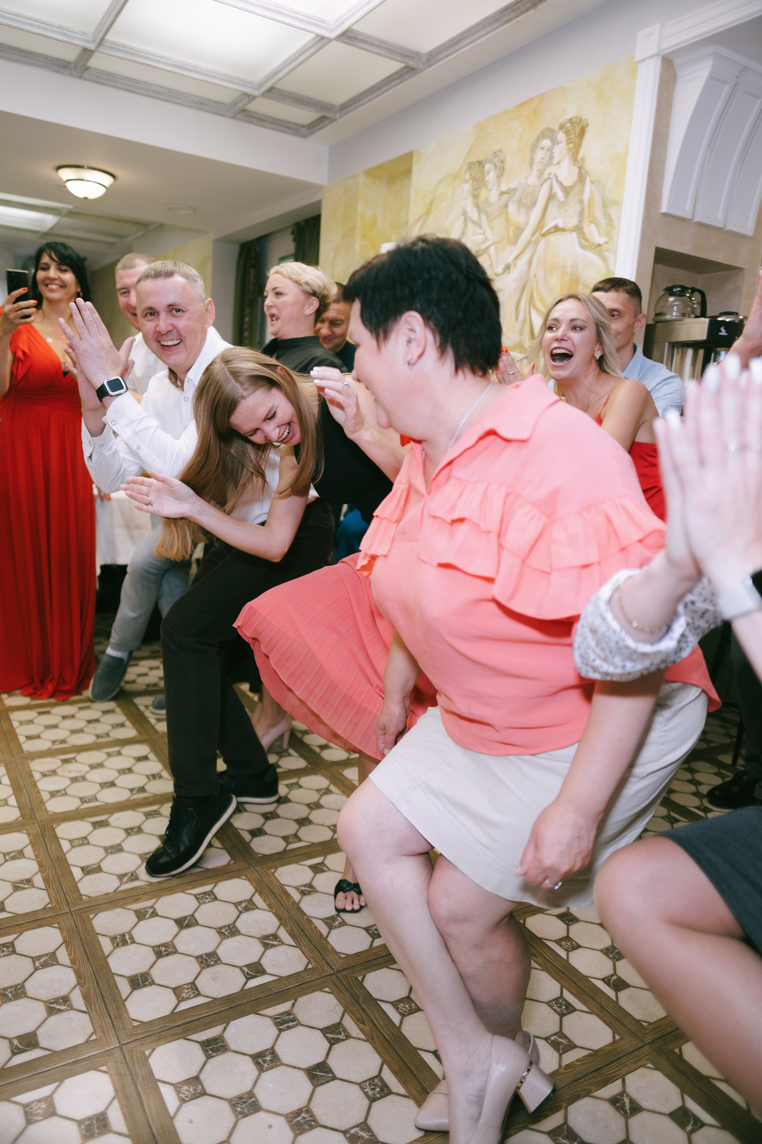 Выпускной школа 33. Свадебный и репортажной фотограф Денис Ожигин в Краснодаре и Краснодарском крае