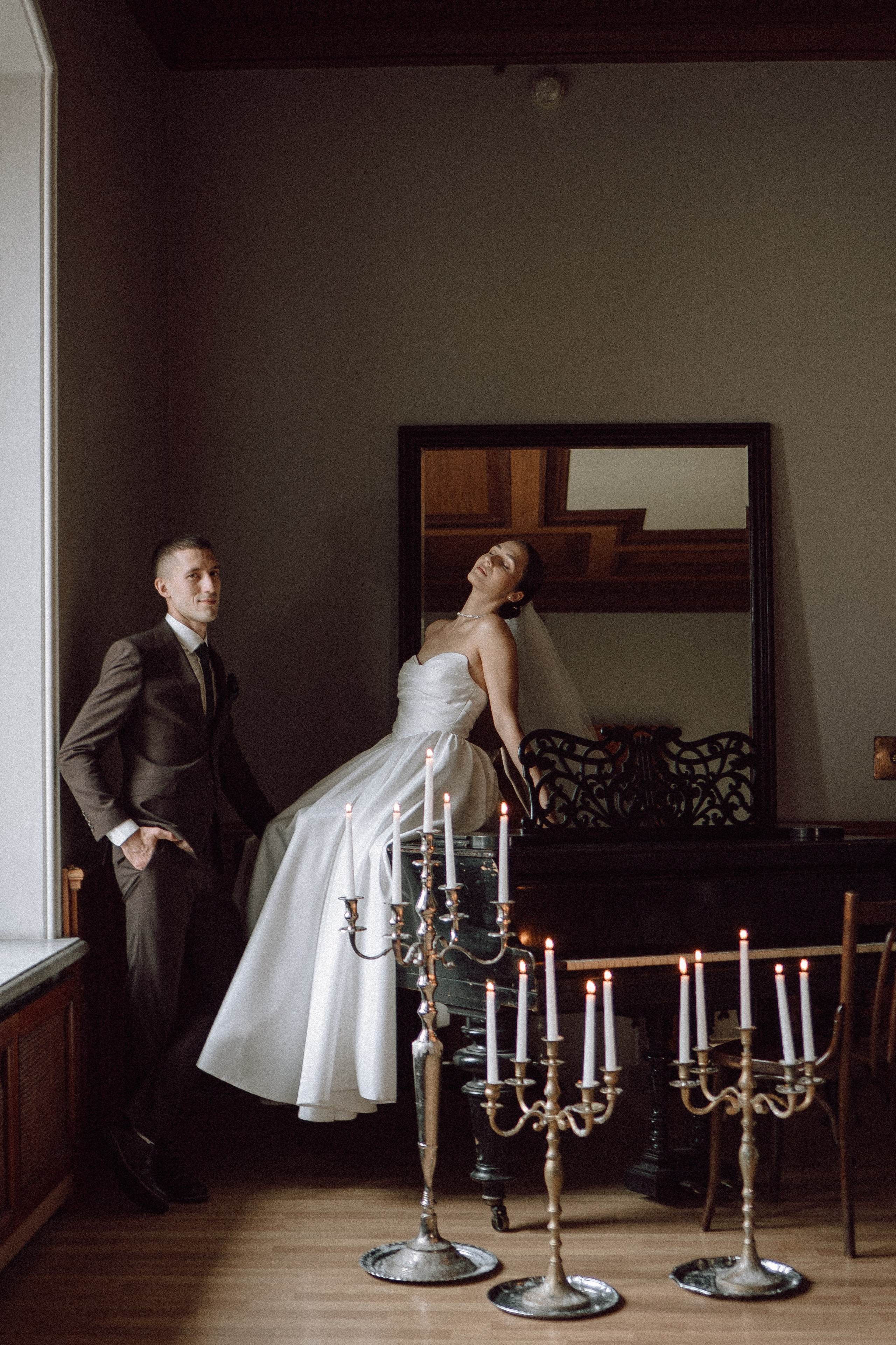 СВАДЕБНАЯ ПРОГУЛКА В САНТК-ПЕТЕРБУРГЕ (ИСАКИЕВСКИЙ СОБОР, ЗИМНЯЯ КАНАВКА, ЭРМИТАЖ И БОЛЬШАЯ МОРСКАЯ УЛИЦА). Профессиональный фотограф, Санкт-Петербург — Виктория Богомолова