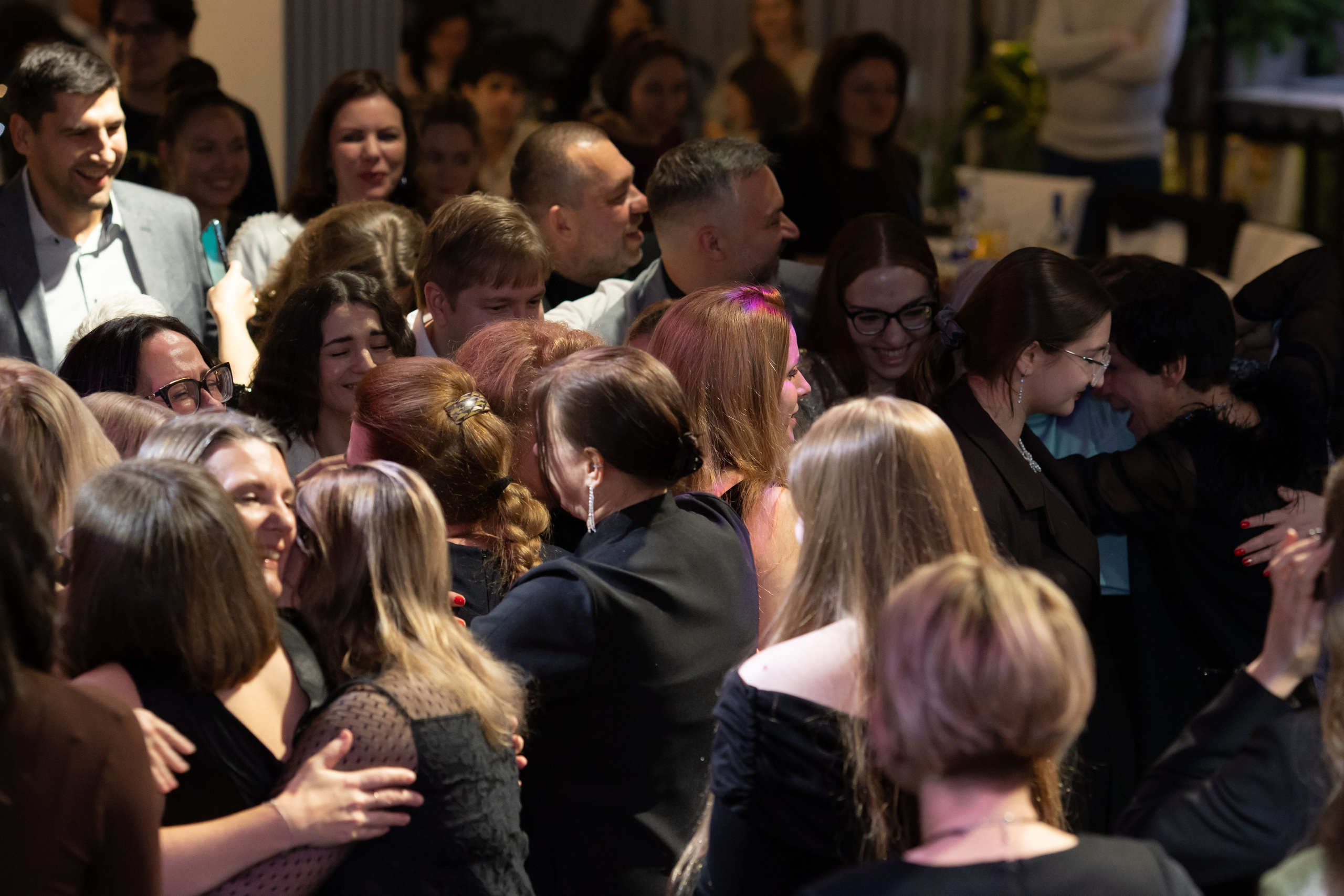 Корпоратив ресторан Времена года Москва. Семейный и детский фотограф Анна Петракова