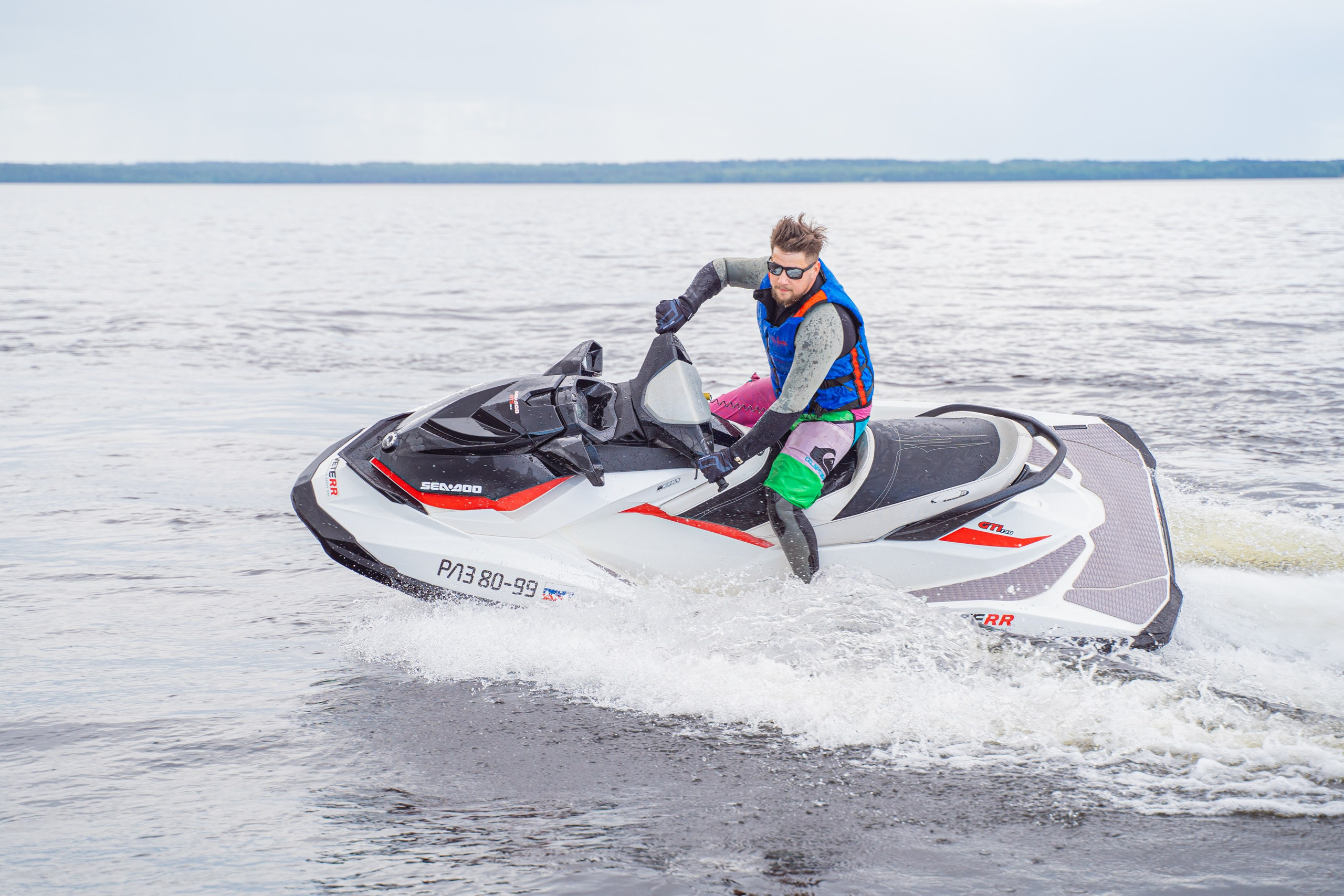 Гидровыезд в Коневский мужской монастырь. Свадебный, семейный, портретный, репортажный фотограф в Санкт-Петербурге