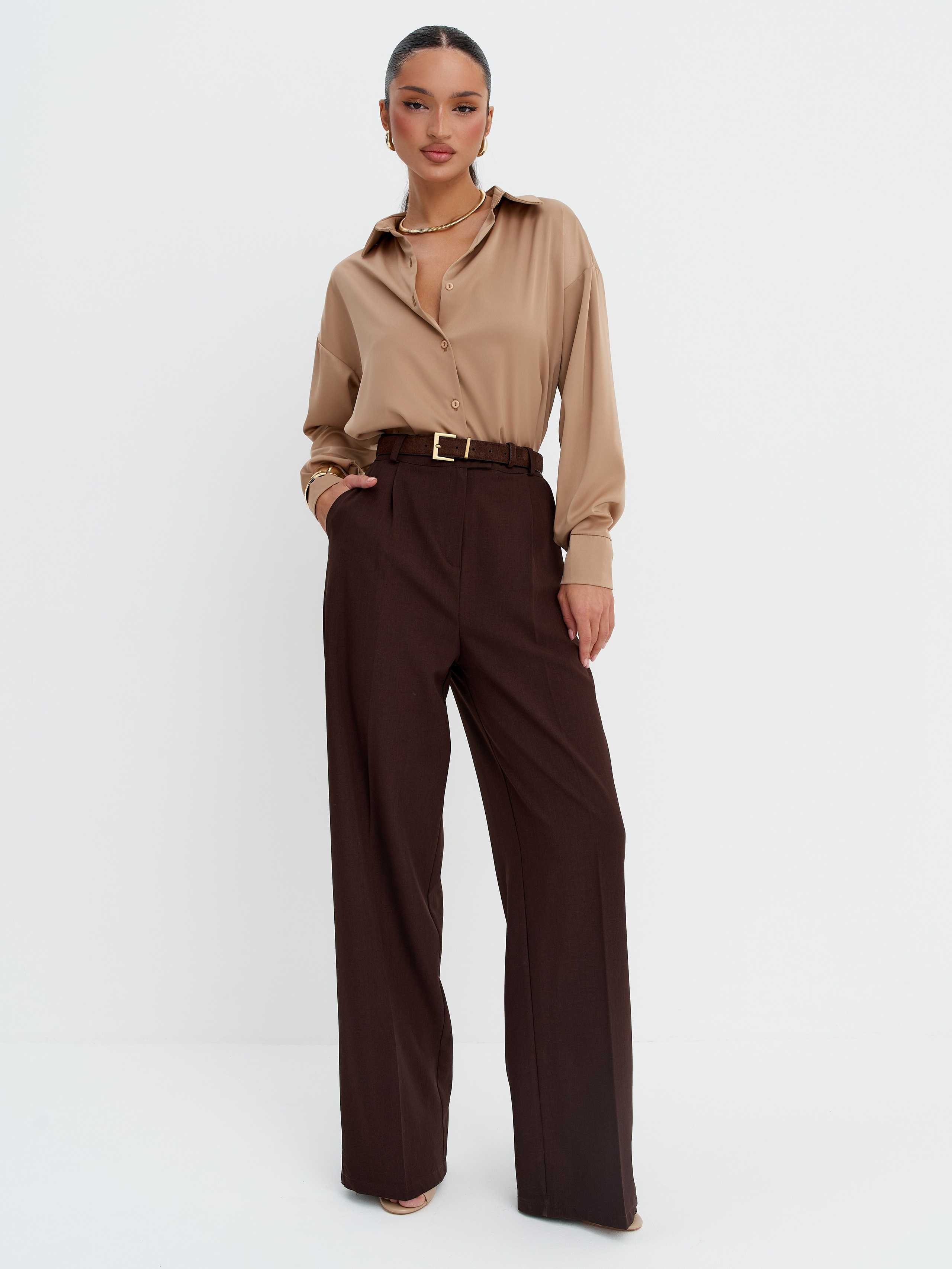 Brandbook рубашка. Фотограф для маркетплейсов в Москве