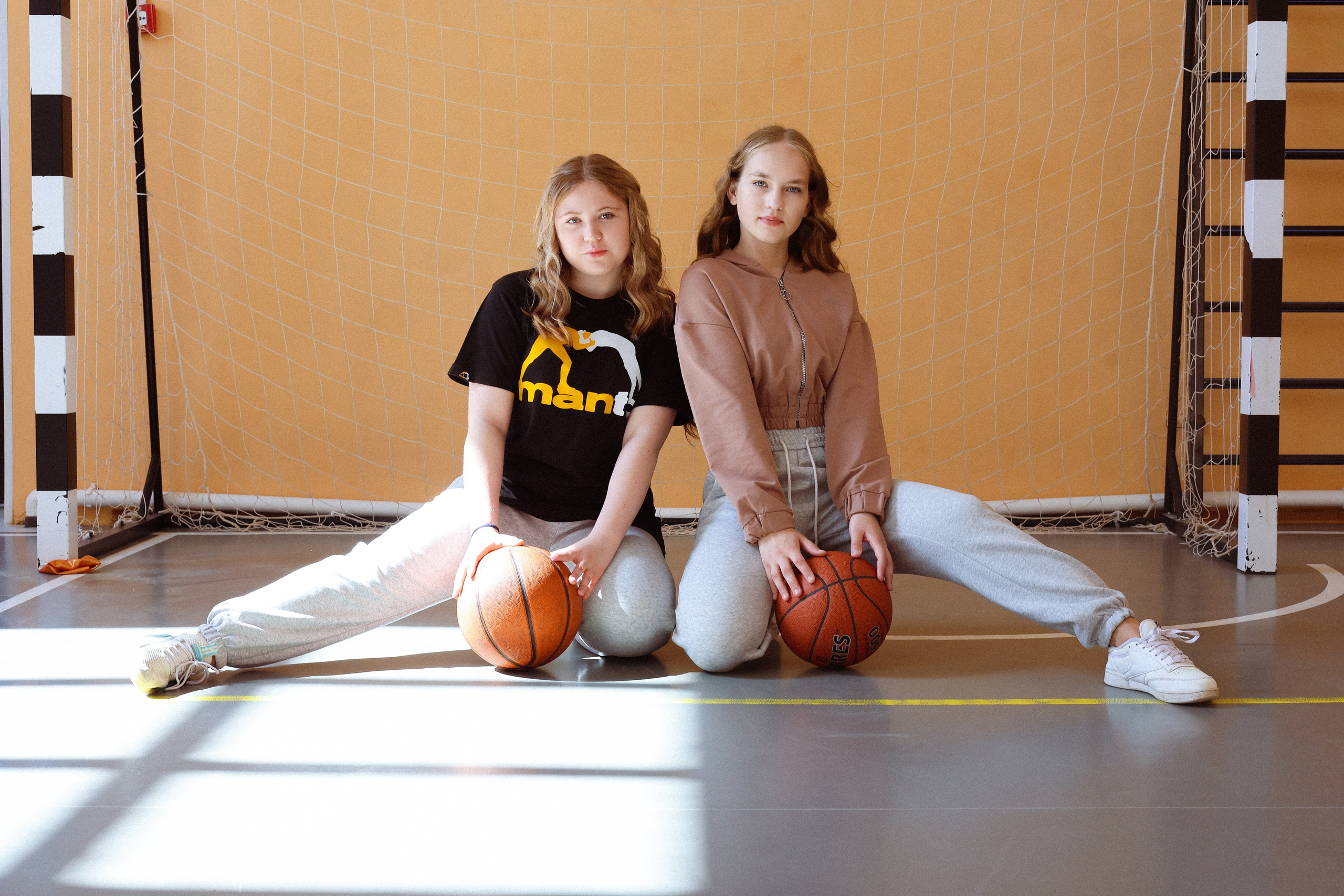 9 класс Привольненская СОШ. Мания, портретный фотограф в городе Оренбург