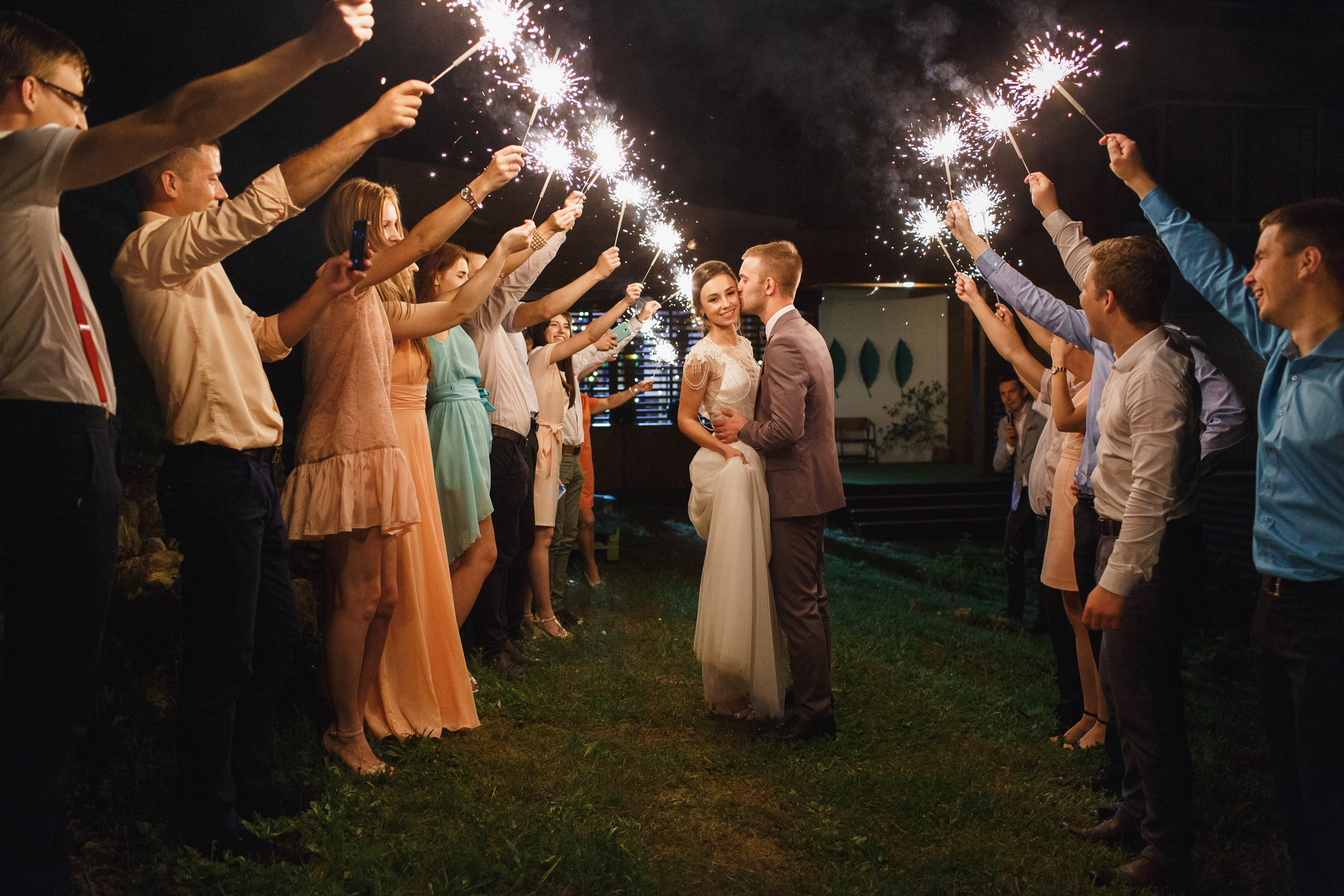 А+В. СВАДЕБНЫЙ И РЕПОРТАЖНЫЙ ФОТОГРАФ В НИЖНЕМ НОВГОРОДЕ АРТЕМ КУЗЬМИЧЕВ