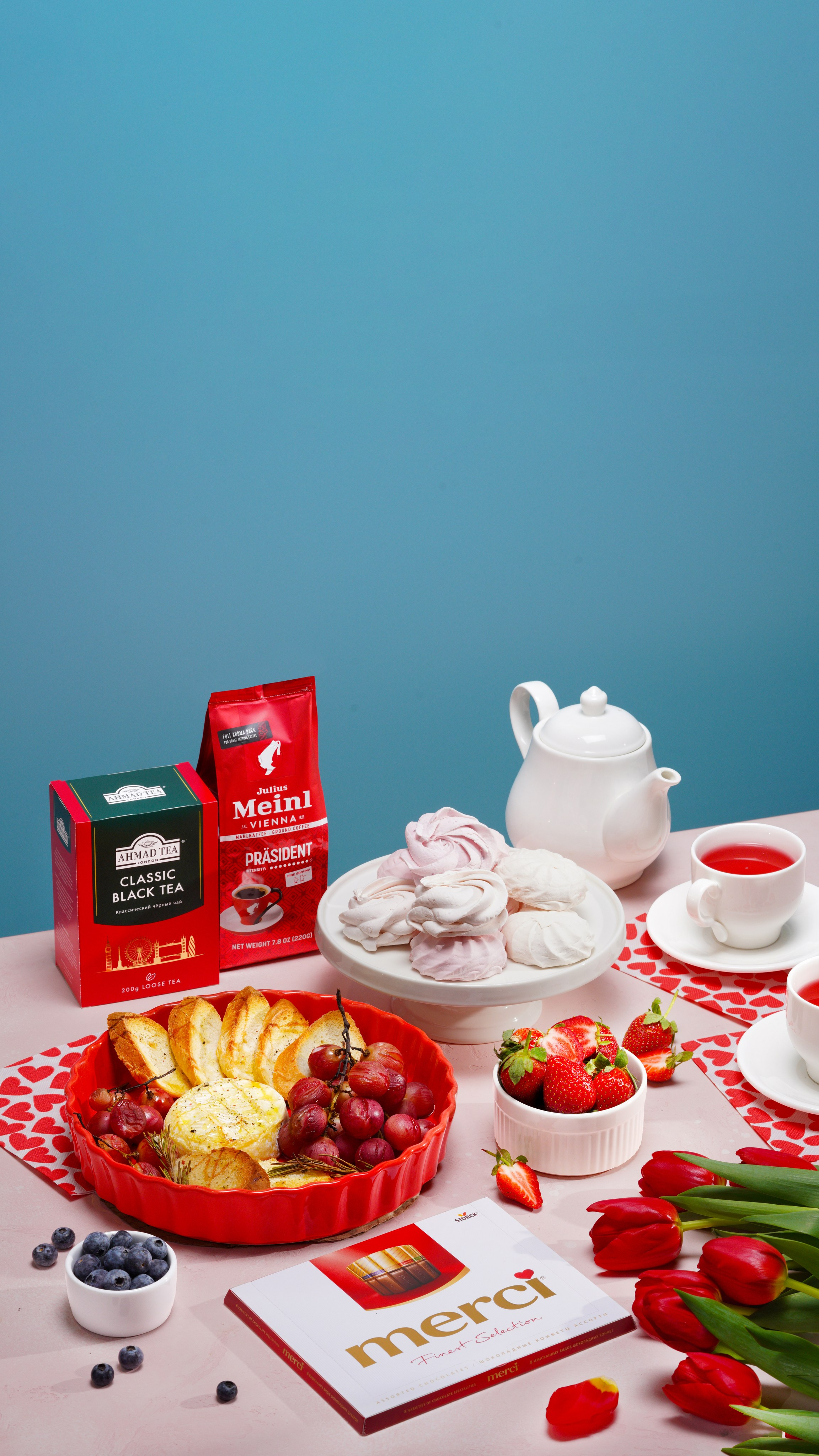 X5 Group баннеры для приложений на гендерные праздники. Фудфотограф, фудстилист и сет дизайнер в Москве Алена Синицына