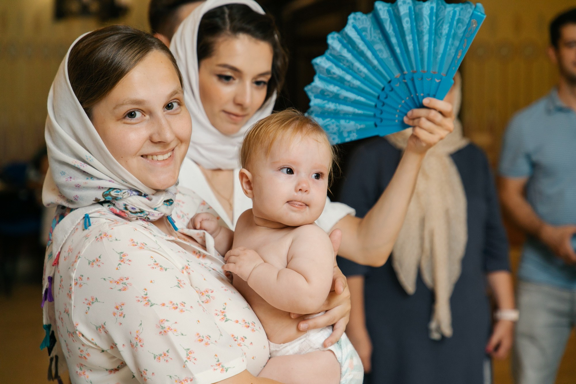 Крещение малышки в Никольском Морском соборе, г. Кронштадт, лучшие храмы для крещения, где крестить в спб, как записаться на крещение, сколько стоит крещение питре, как покреститься спб, фотограф на крещение