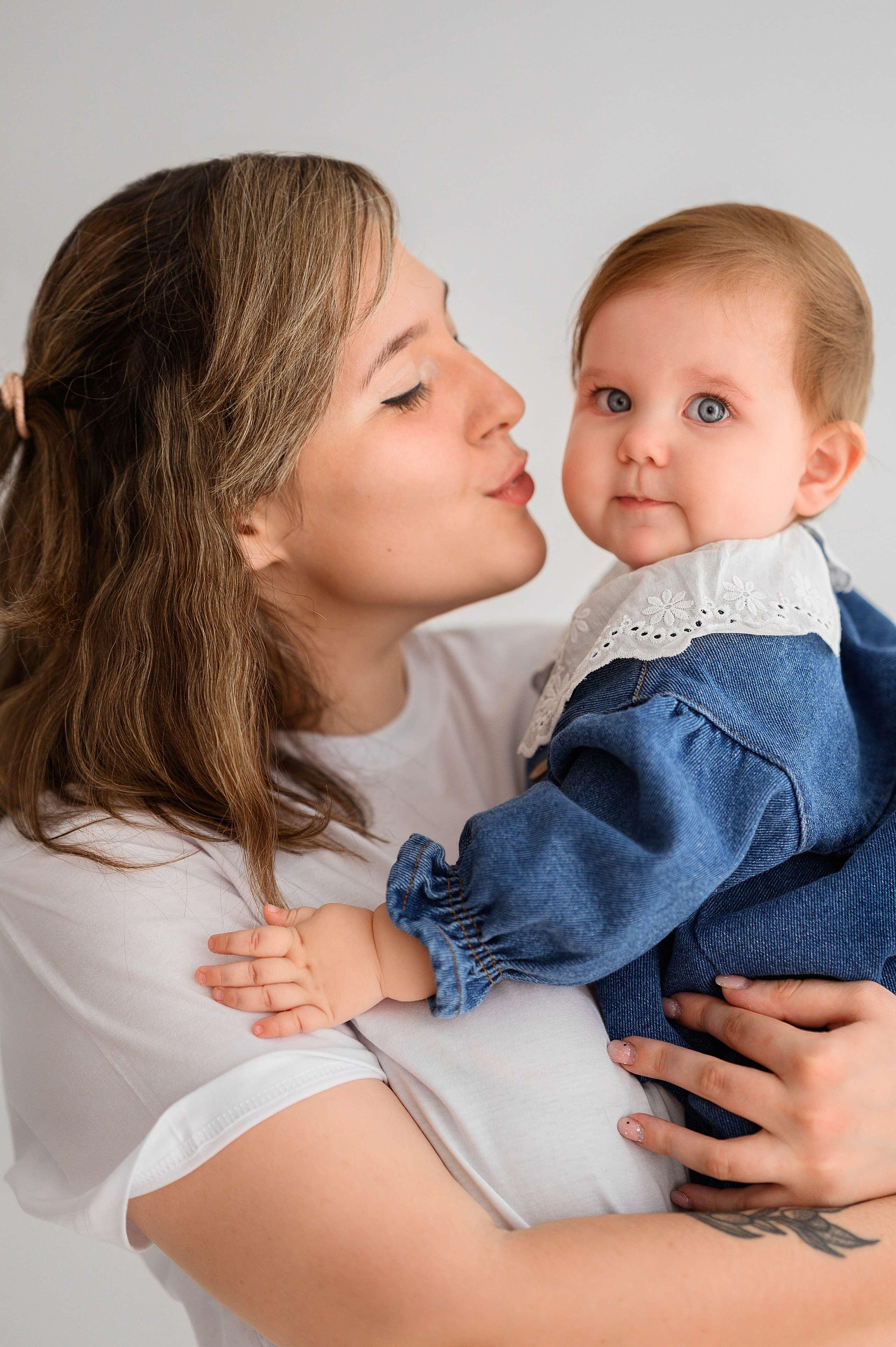 Семейные фото в минимализме. Детский и семейный фотограф Ирина Гладких