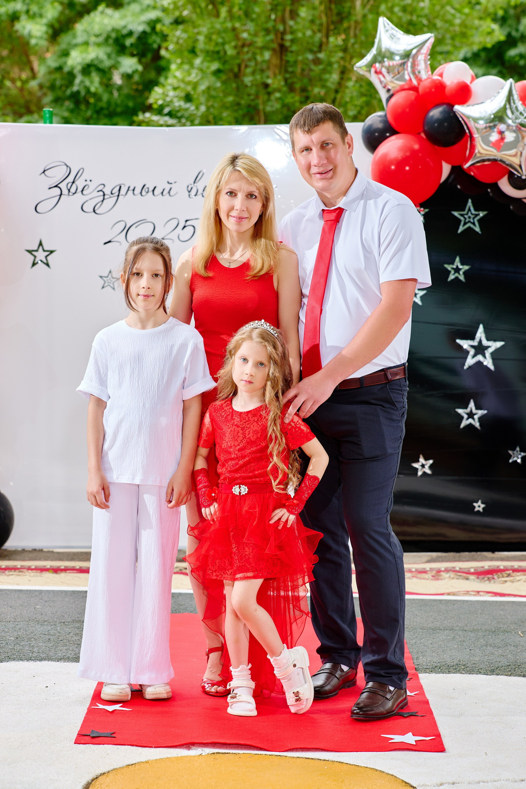 Выпускной 45 сад. Фотограф Выпускные альбомы Таганрог Сергей Коробченко