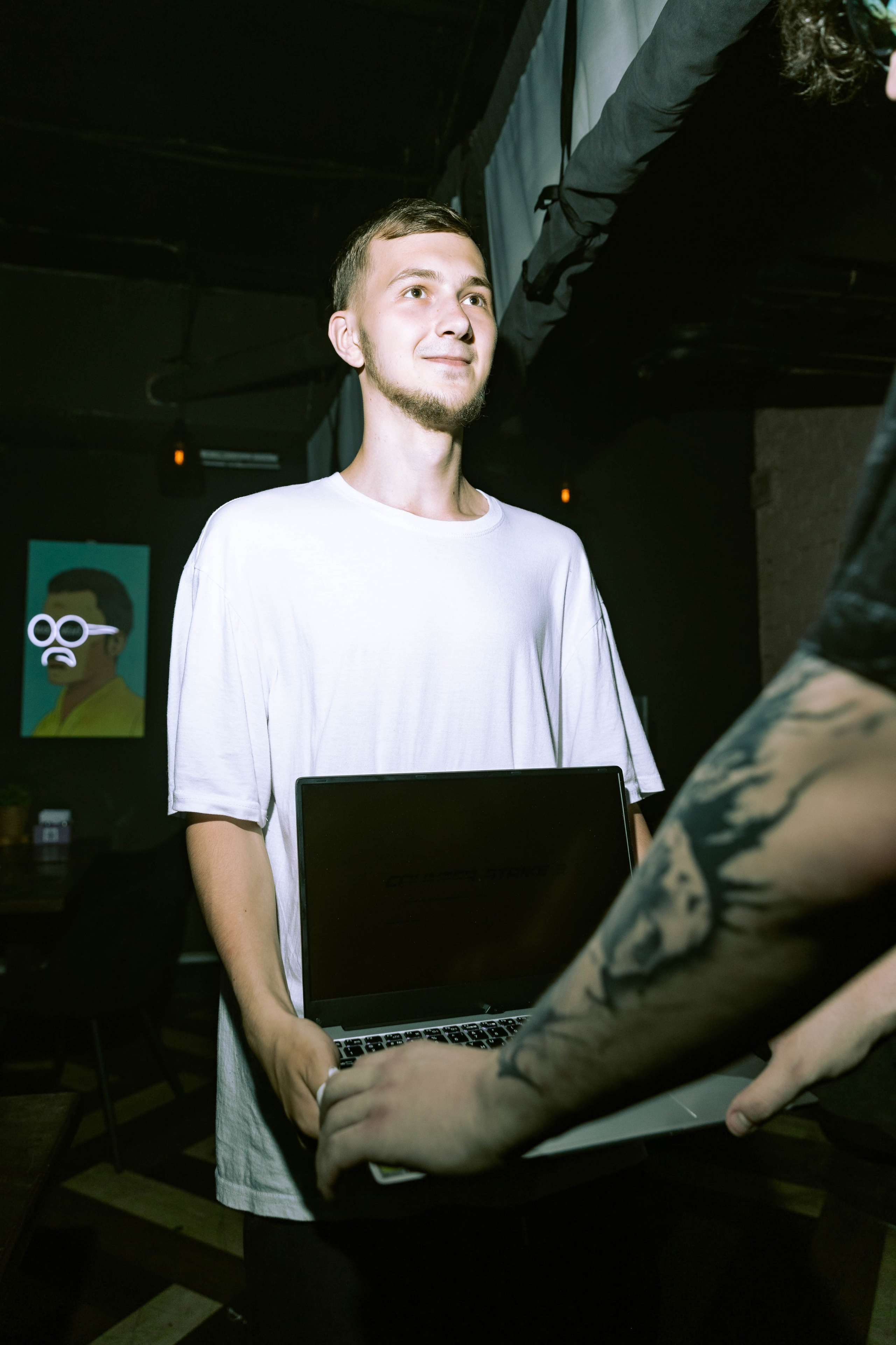 Mishka-bar 3. _Carpe diem_