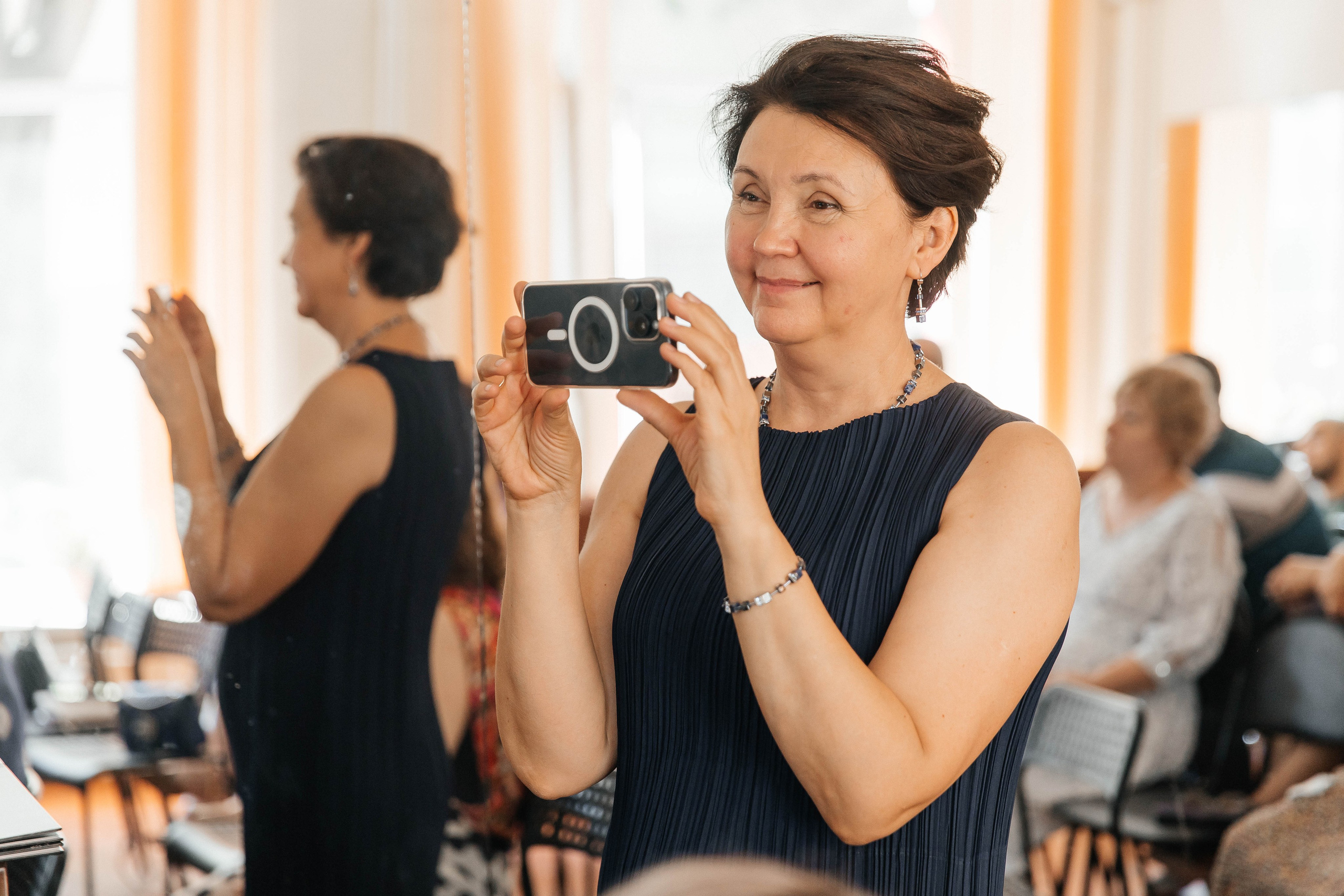 Гимназия Пеленг. _Carpe diem_