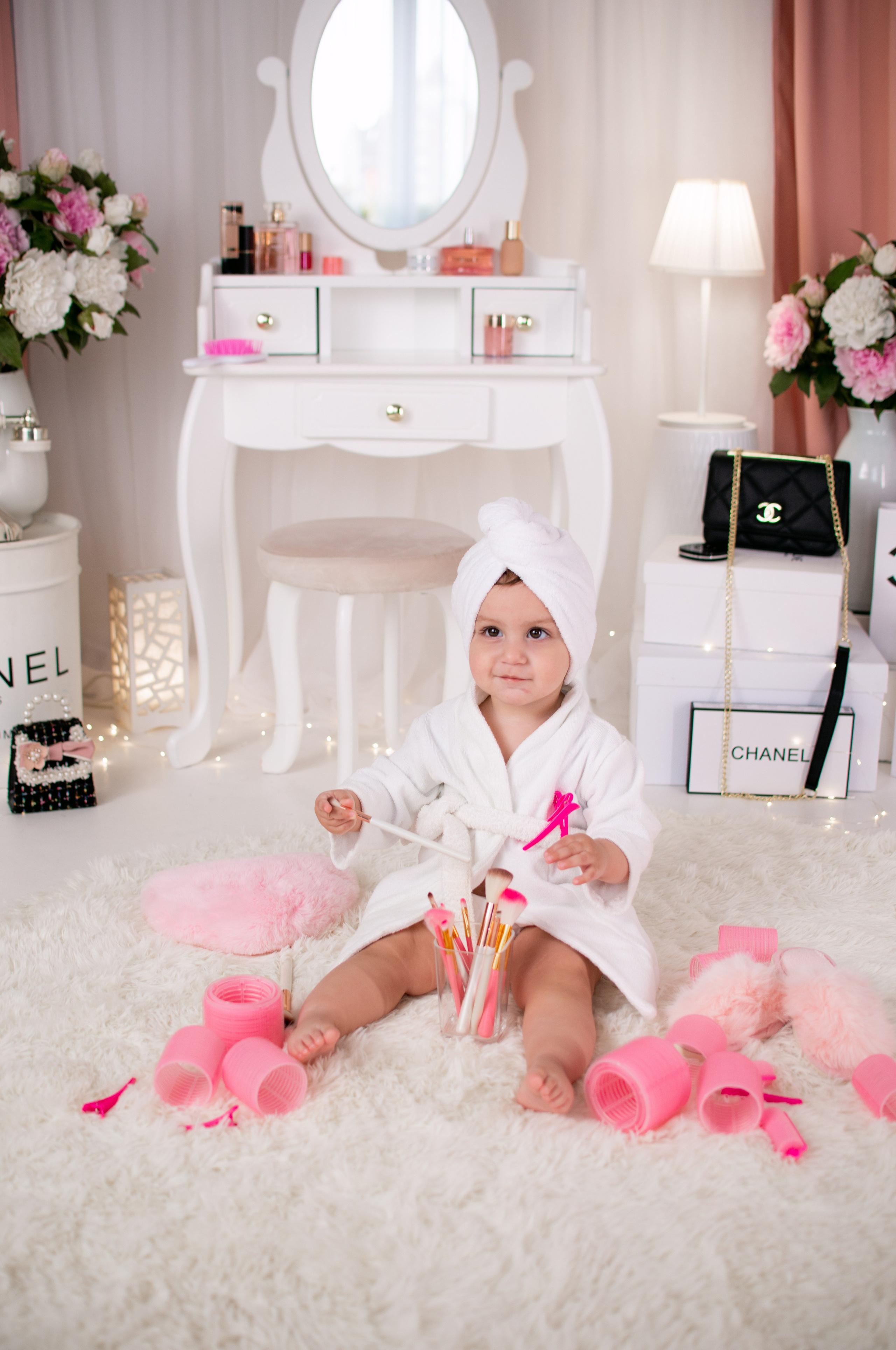 Анонс первых кадров с фотопроекта «Шанель» для Эмилии. Фотограф новорожденных Краснодар Малышенко Надежда