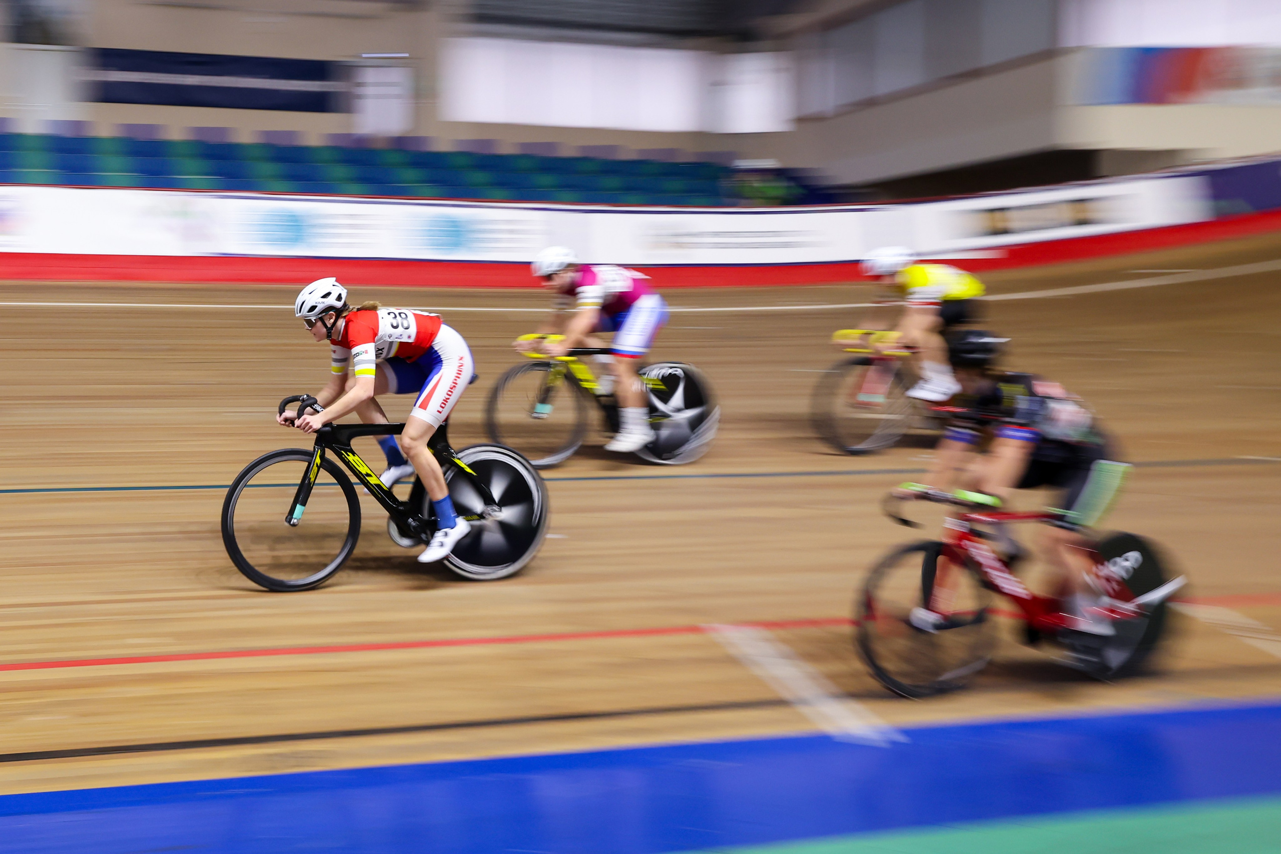 Кубок России велотрек гонка Мэдисон 21.01.2025. Спортивный и репортажный фотограф Антон Тереханов