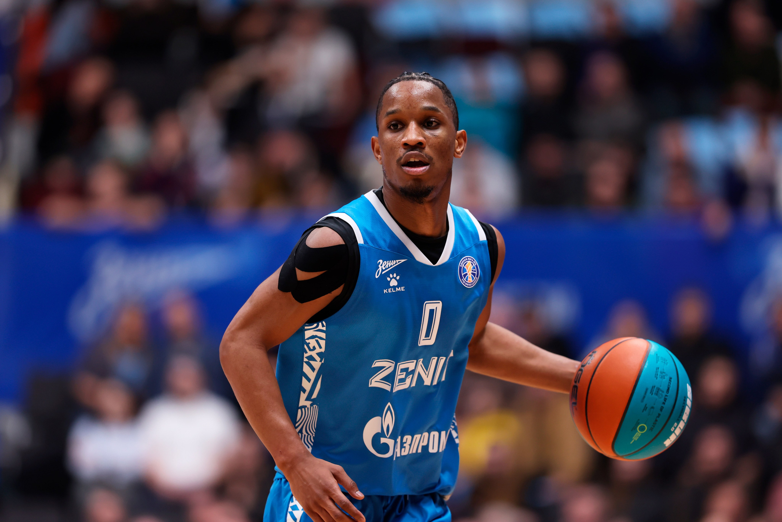 БК Зенит — БК Уникс 13.02.2025. Спортивный и репортажный фотограф Антон Тереханов