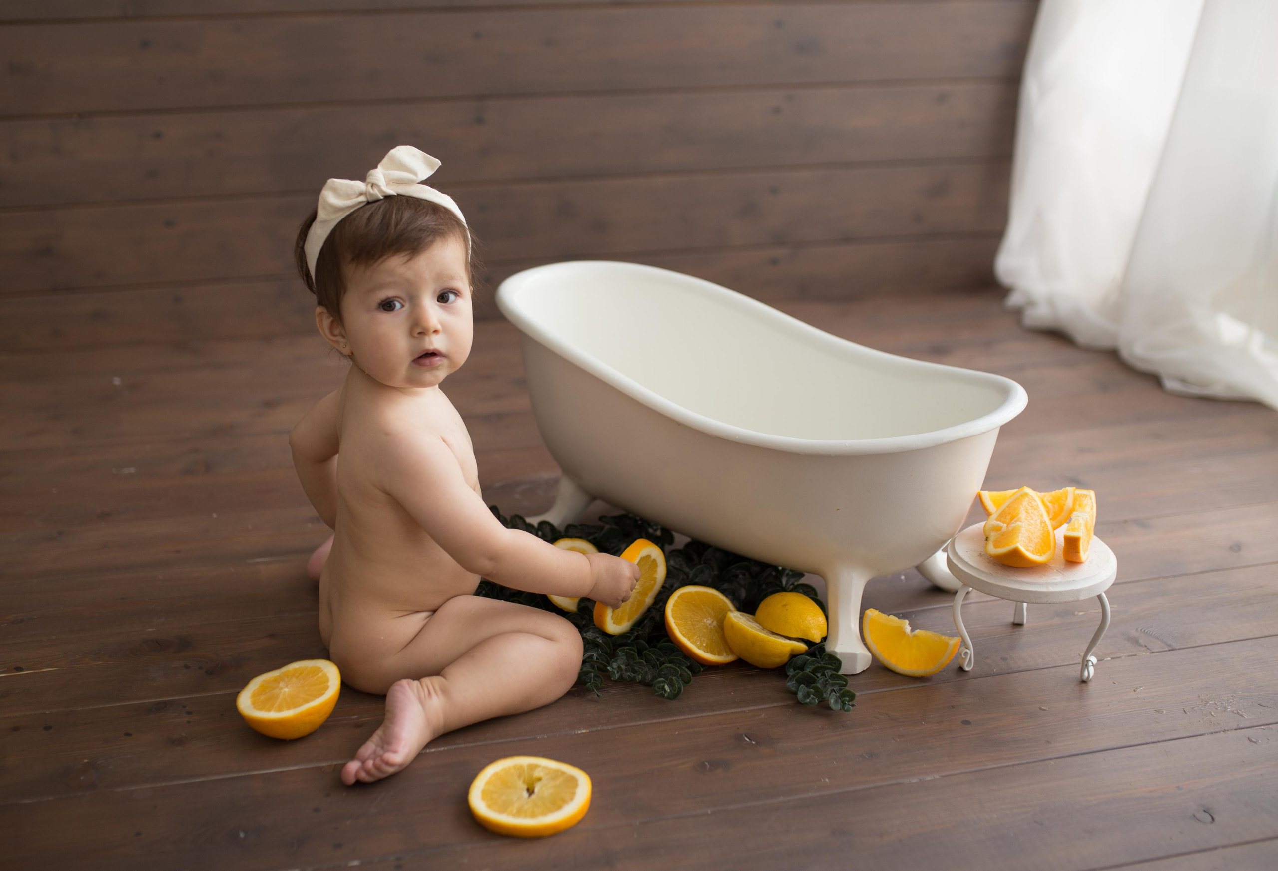 Фотосессия крушение торта в Казани. Фотограф новорождённых малышей и детский фотограф В Казани Лана Максим