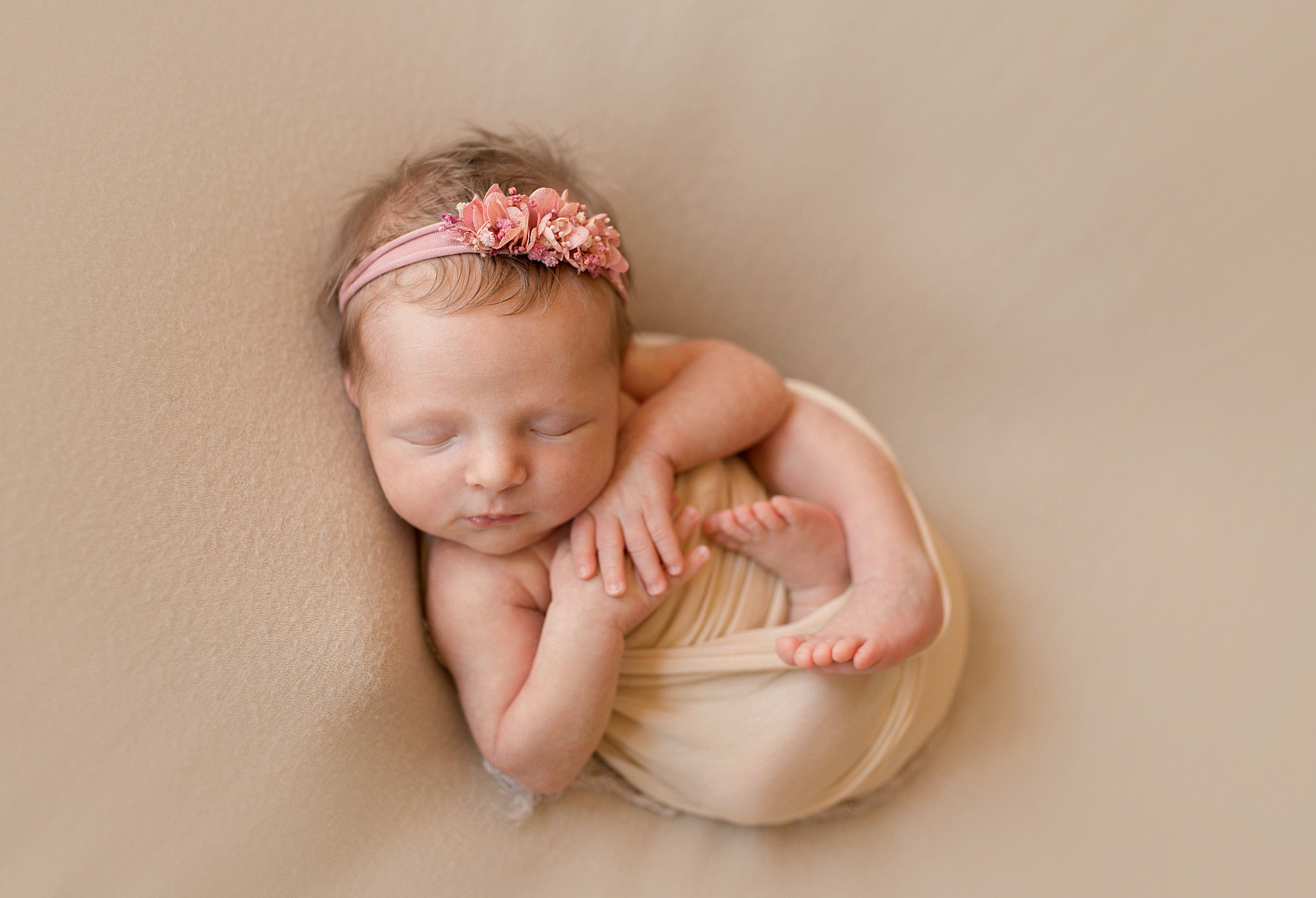 Фотограф новорождённых малышей и детский фотограф В Казани Лана Максим