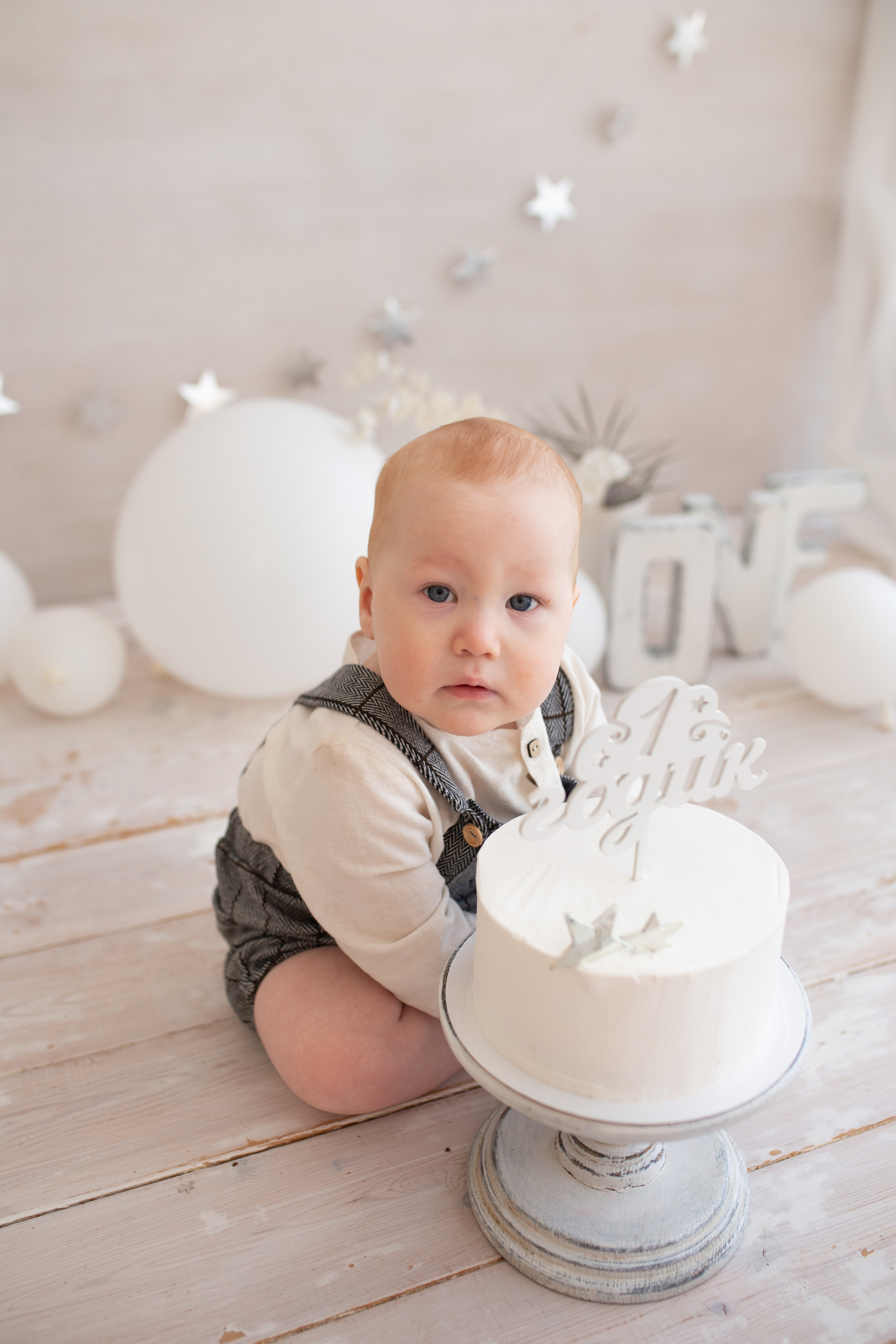 Фотосессия крушение торта в Казани. Фотограф новорождённых малышей и детский фотограф В Казани Лана Максим