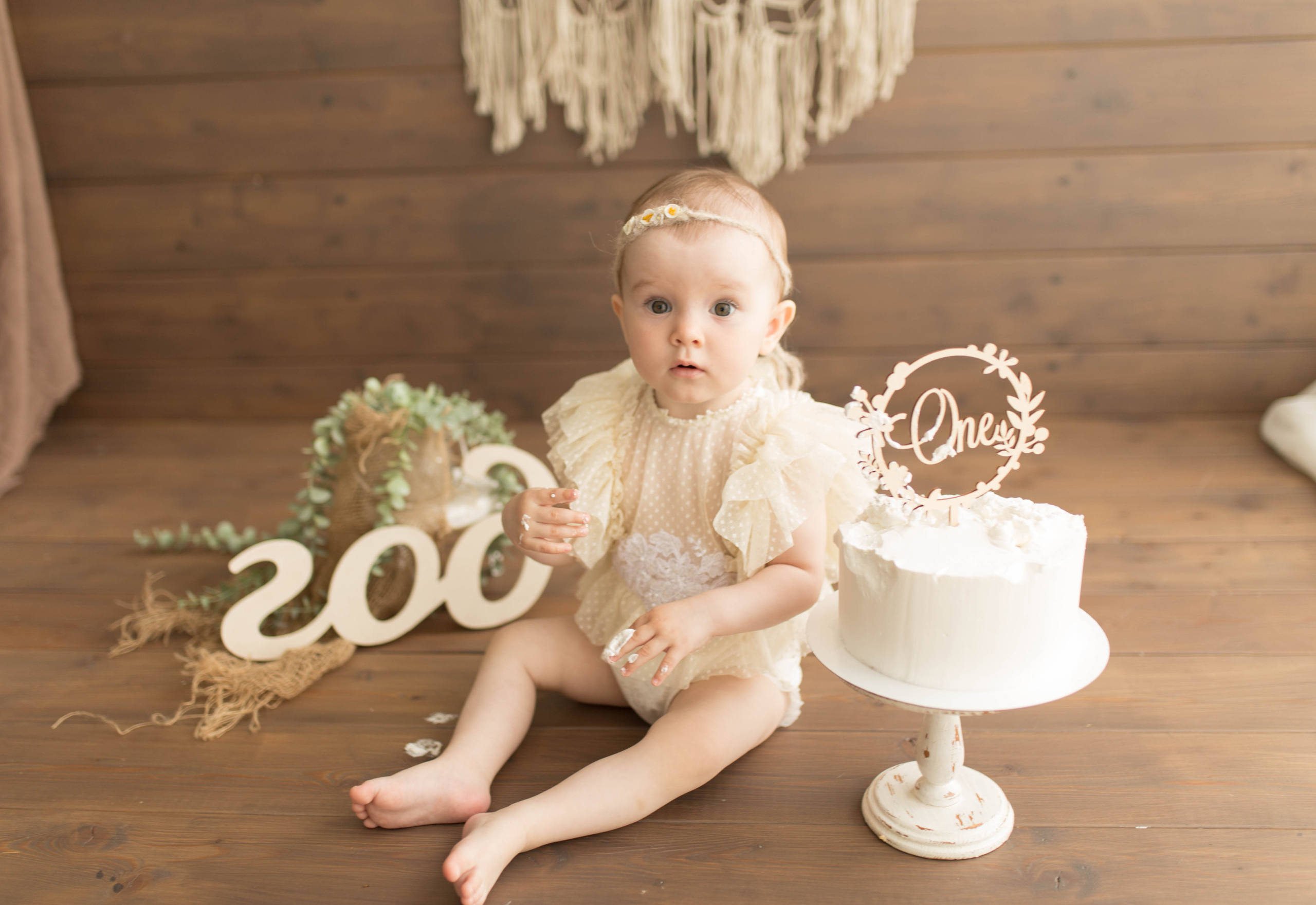 Фотосессия крушение торта в Казани. Фотограф новорождённых малышей и детский фотограф В Казани Лана Максим