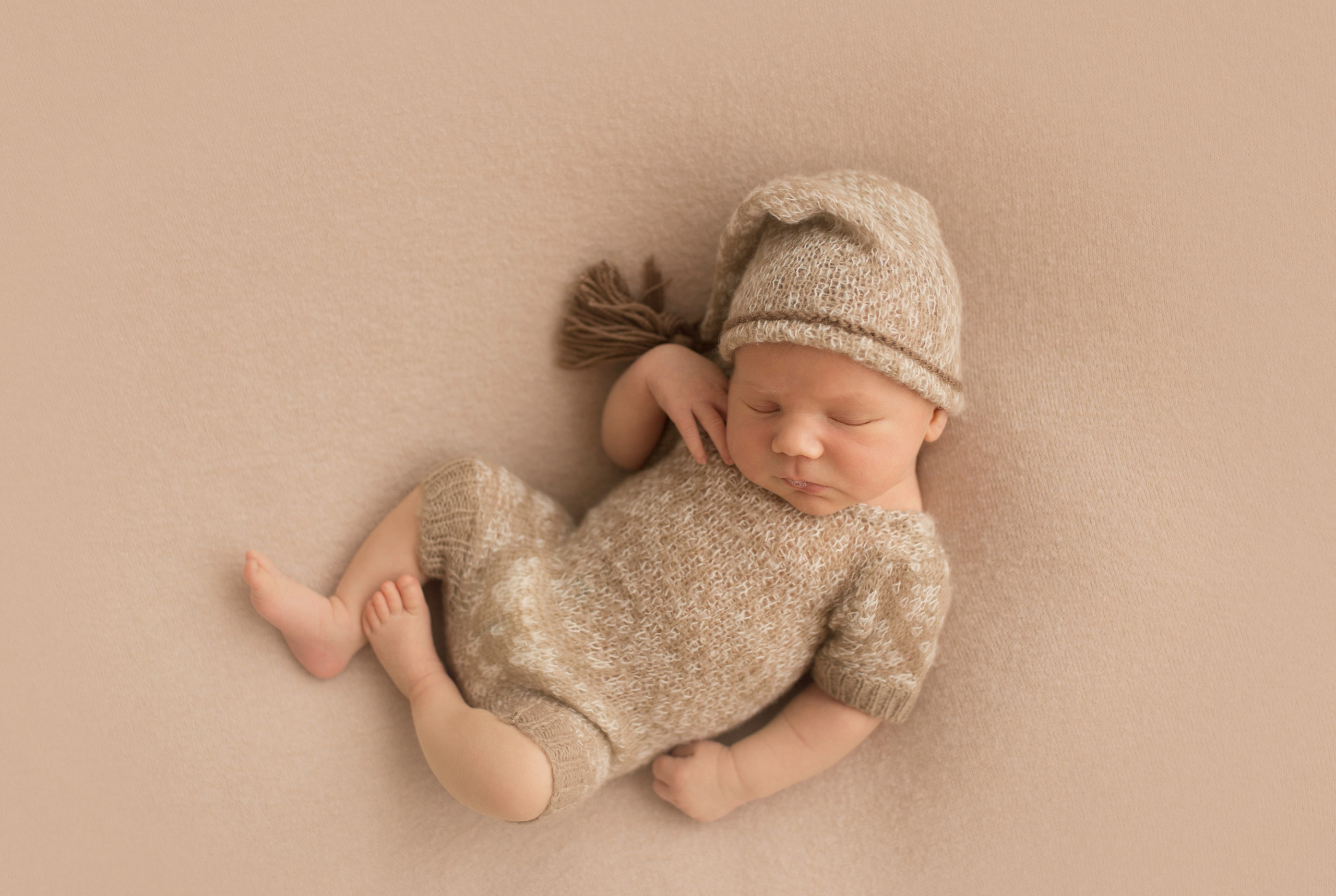 Фотограф новорождённых малышей и детский фотограф В Казани Лана Максим