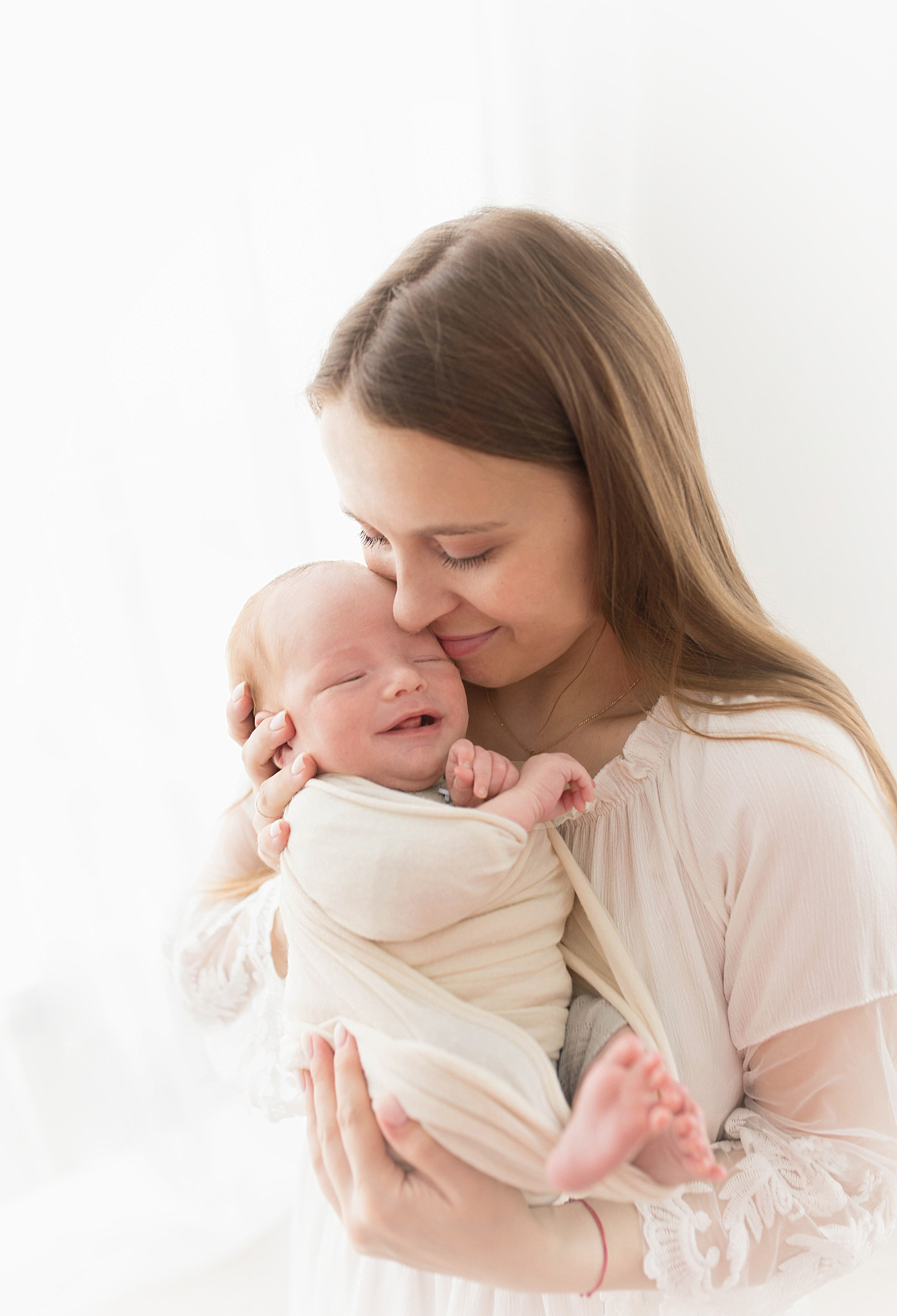 Фотограф новорождённых малышей и детский фотограф В Казани Лана Максим