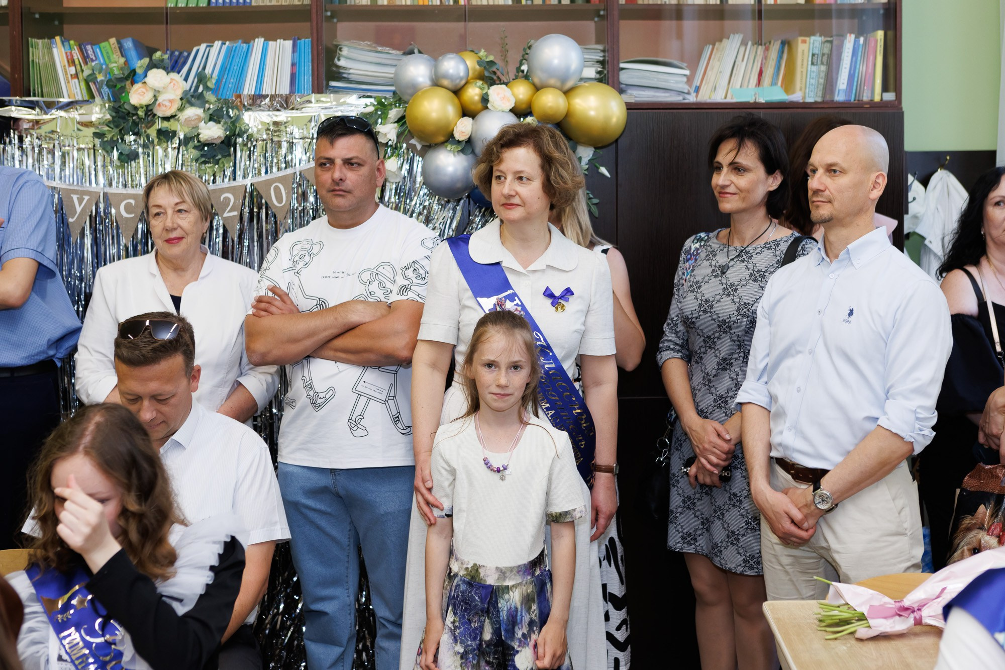 Последний звонок в Гимназии № 1, г. Севастополь. Свадебный фотограф, фотосъемка в Крыму, Севастополе, Симферополе, Ялте