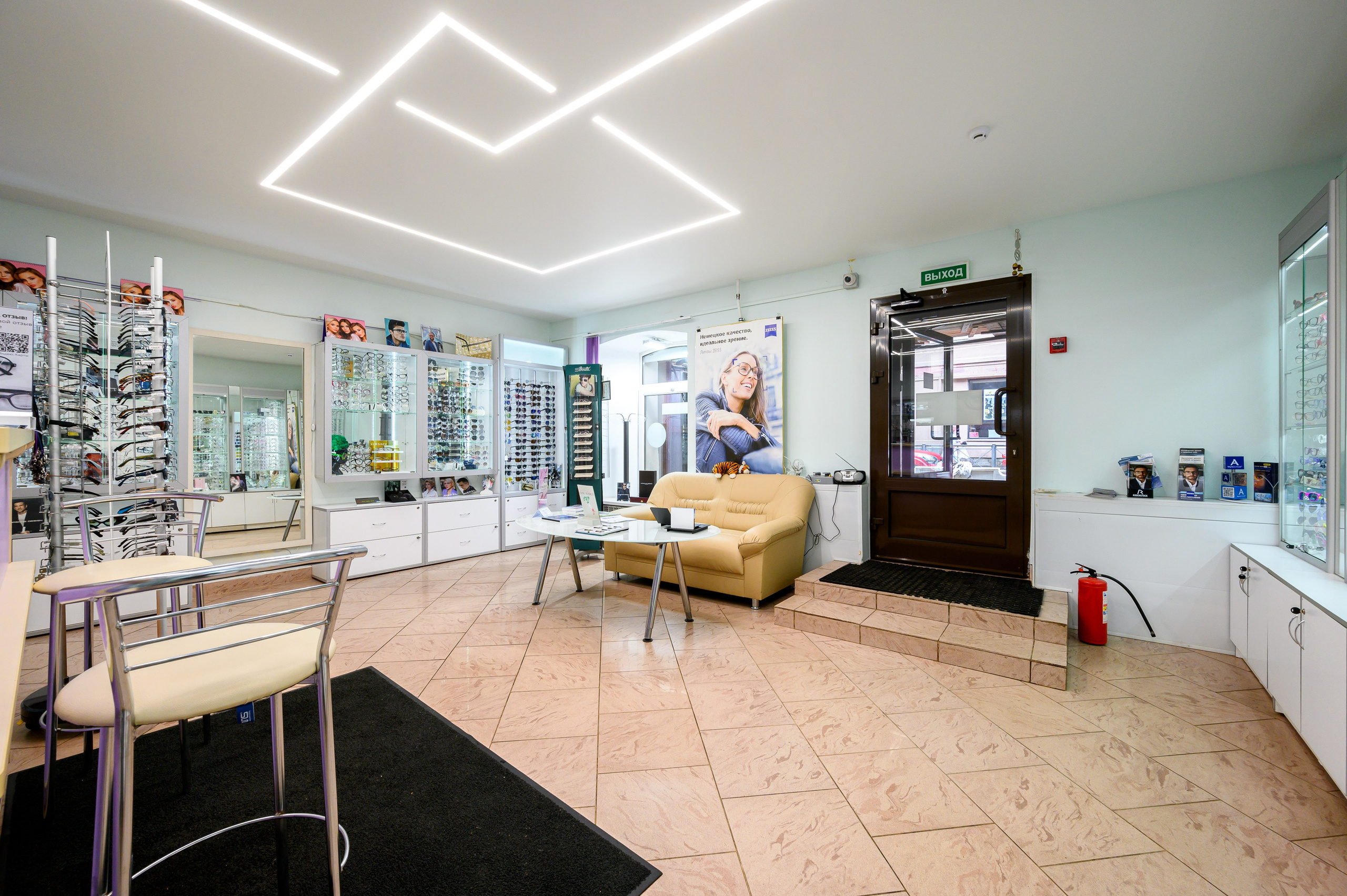 Оптика спектр. Интерьерный фотограф. Фото- видеосъемка недвижимости Санкт-Петербург