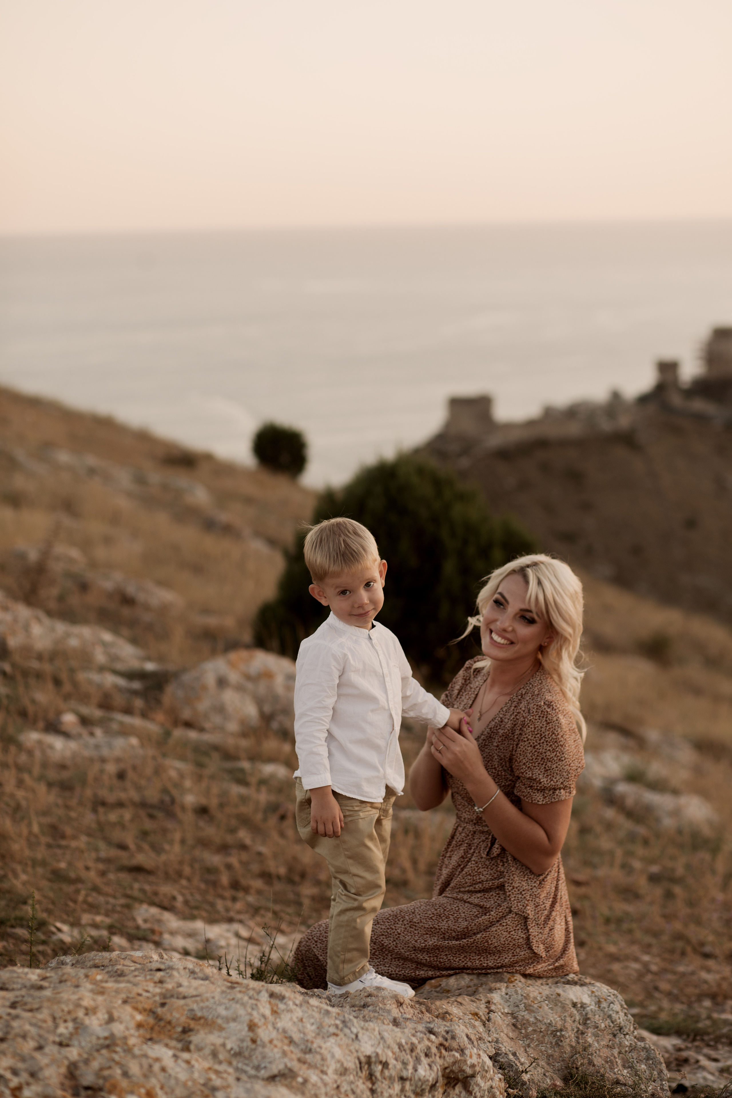 Катя с сыном. Семейный и свадебный фотограф в Крыму и в Севастополе Сазонова Эля