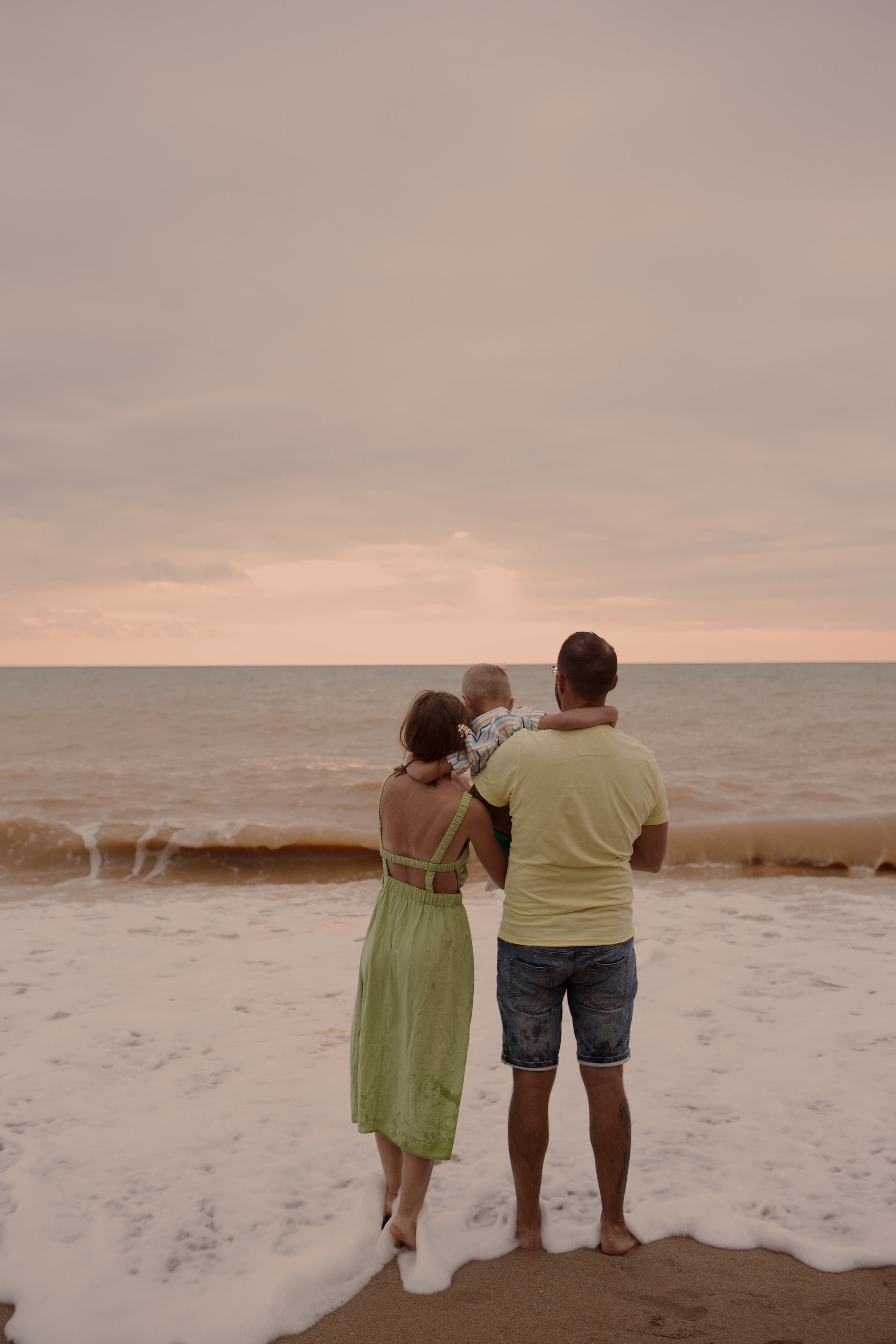 Людмила с семьей. Семейный и свадебный фотограф в Крыму и в Севастополе Сазонова Эля