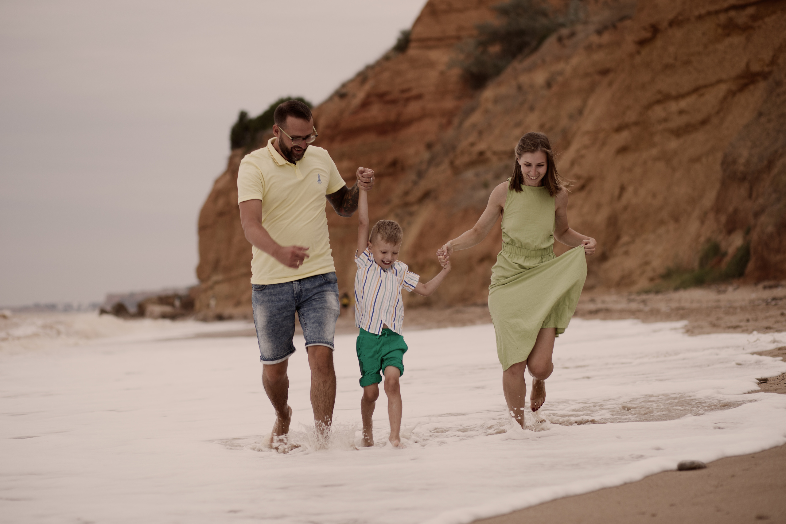 Людмила с семьей. Семейный и свадебный фотограф в Крыму и в Севастополе Сазонова Эля